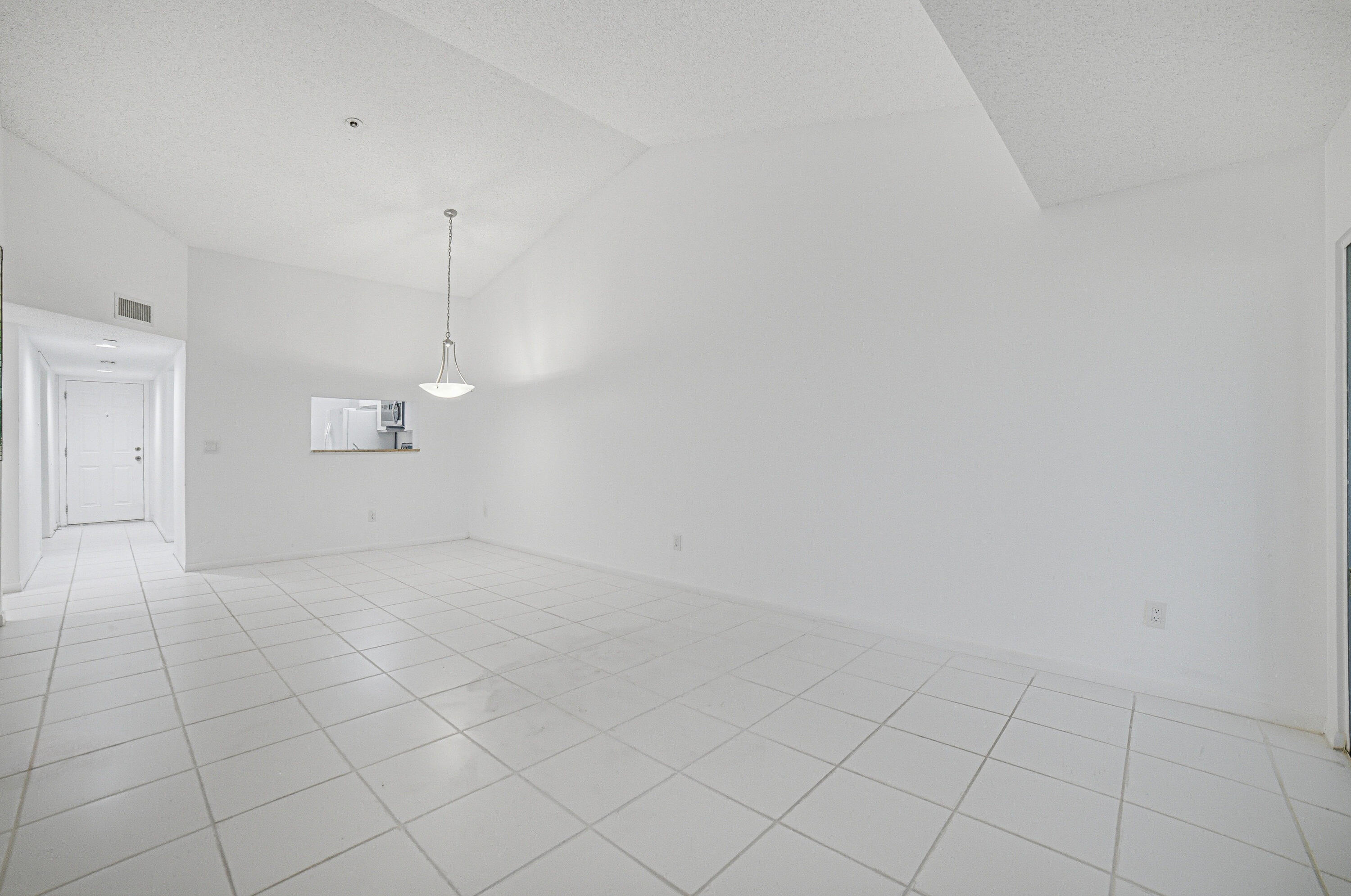 Livingroom-B