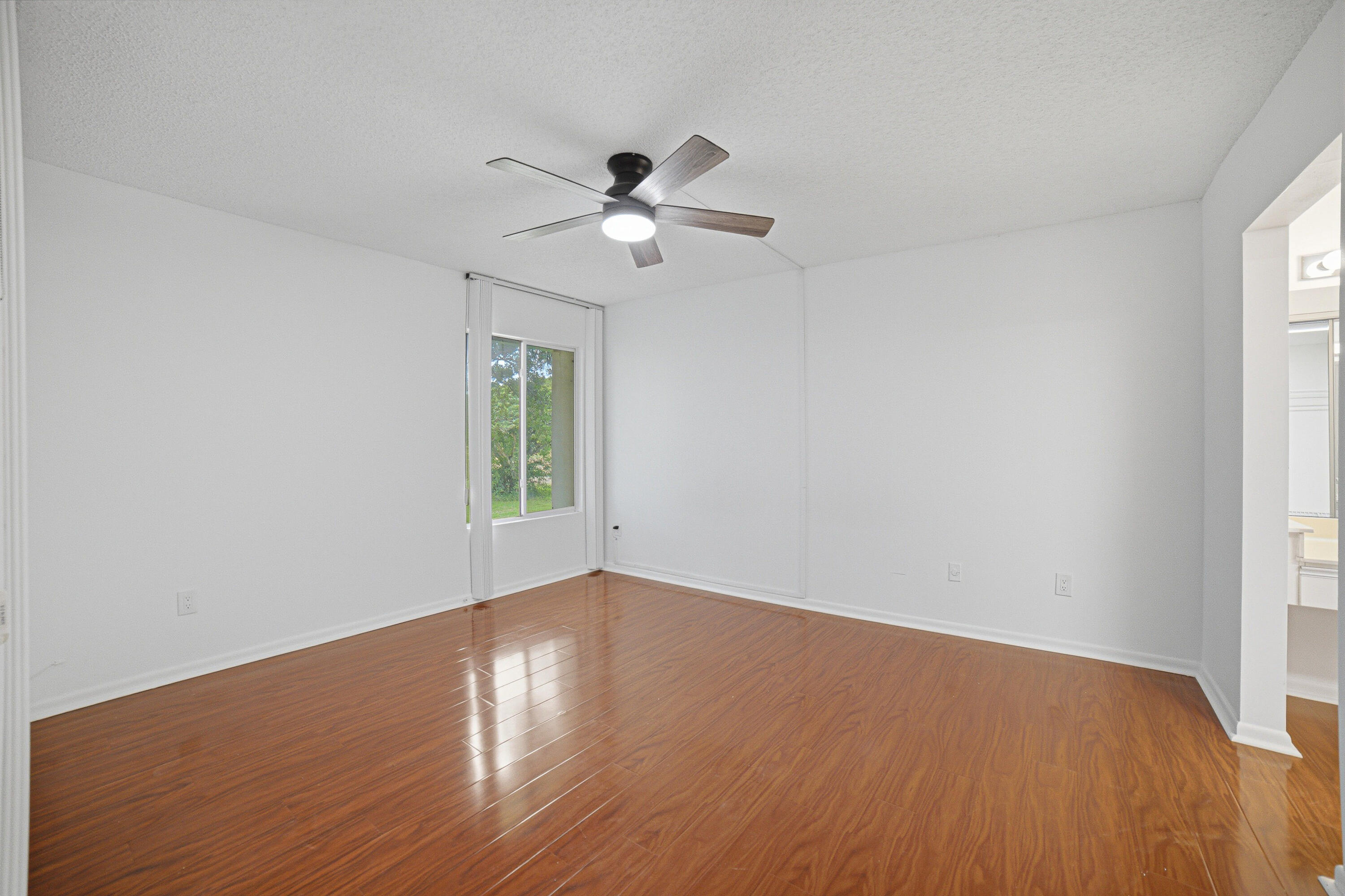 Bedroom2