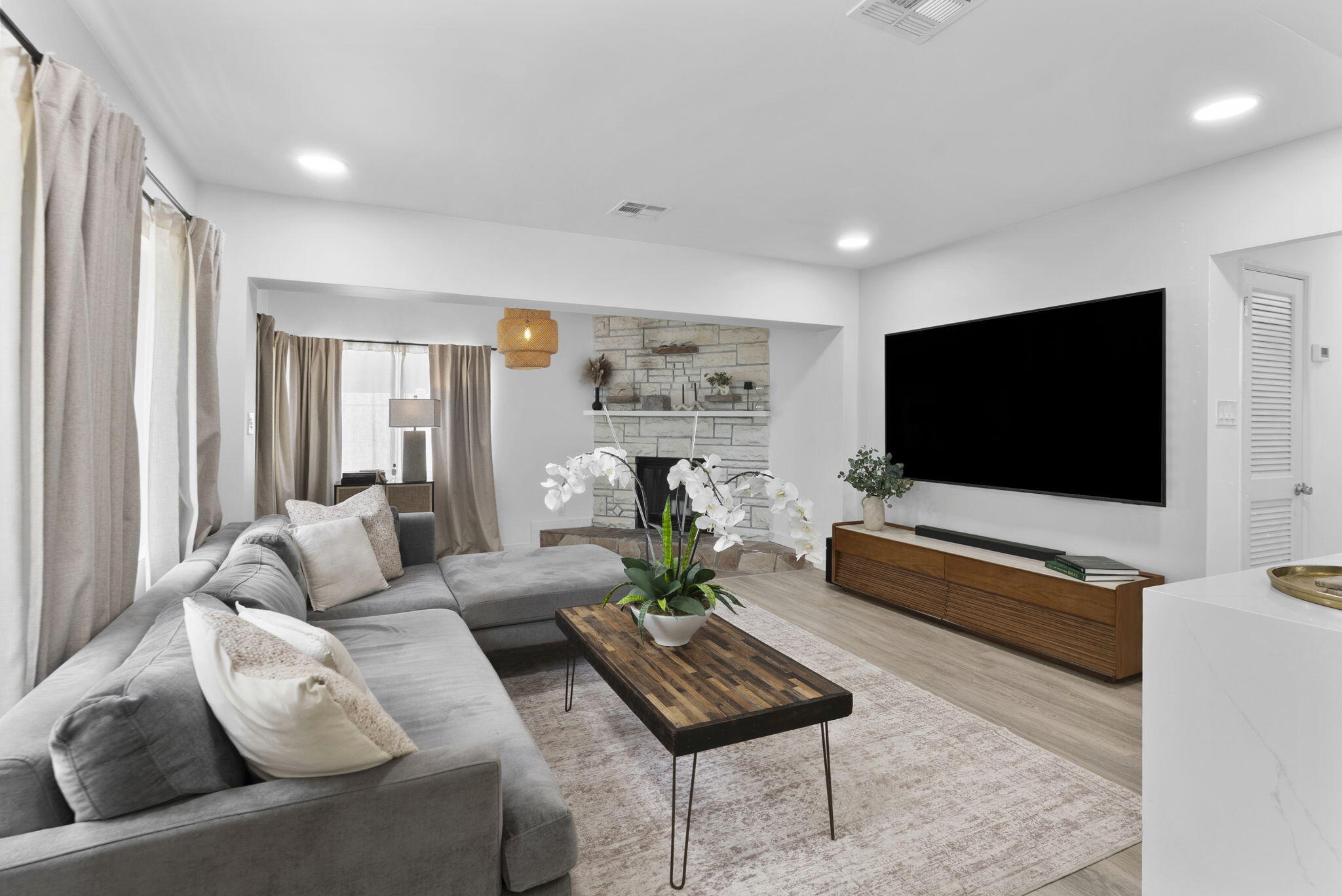 Family Room 3