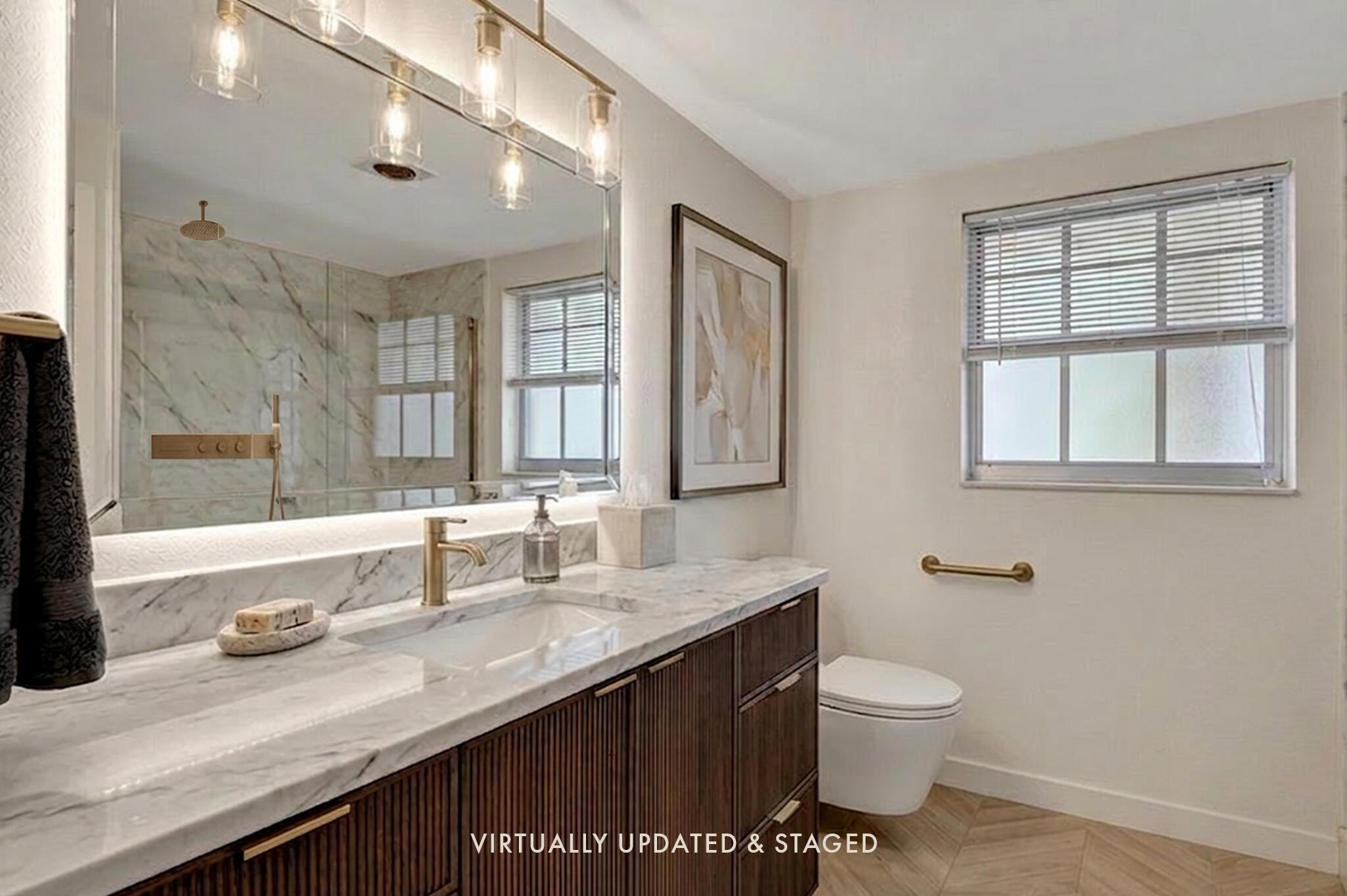 7-LBV-116-Second Bathroom with Shower-VU