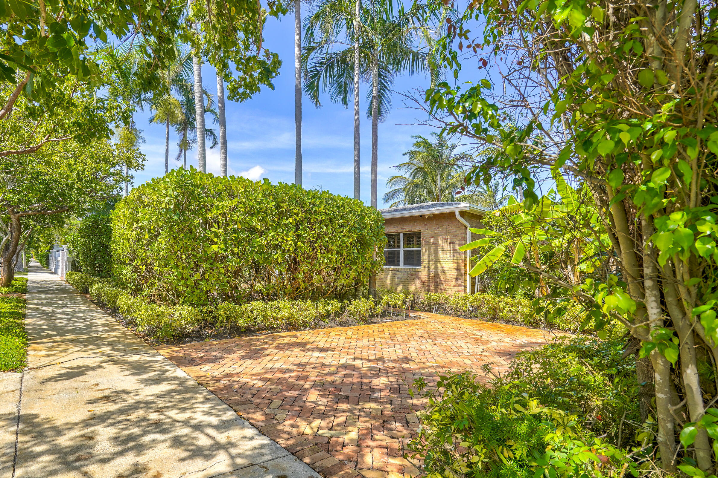 41126St-2