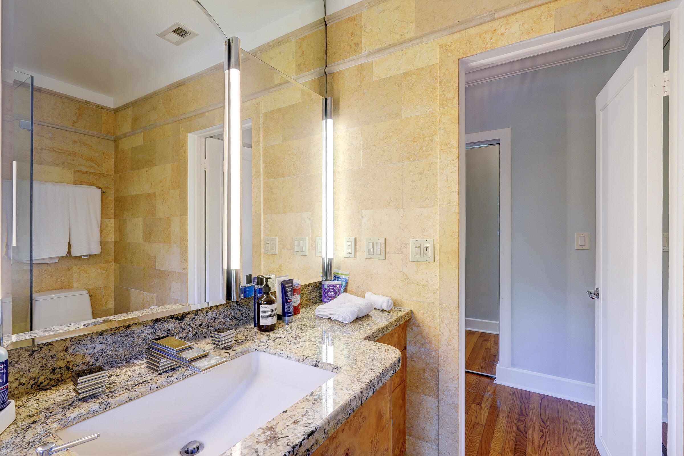 41126St-17