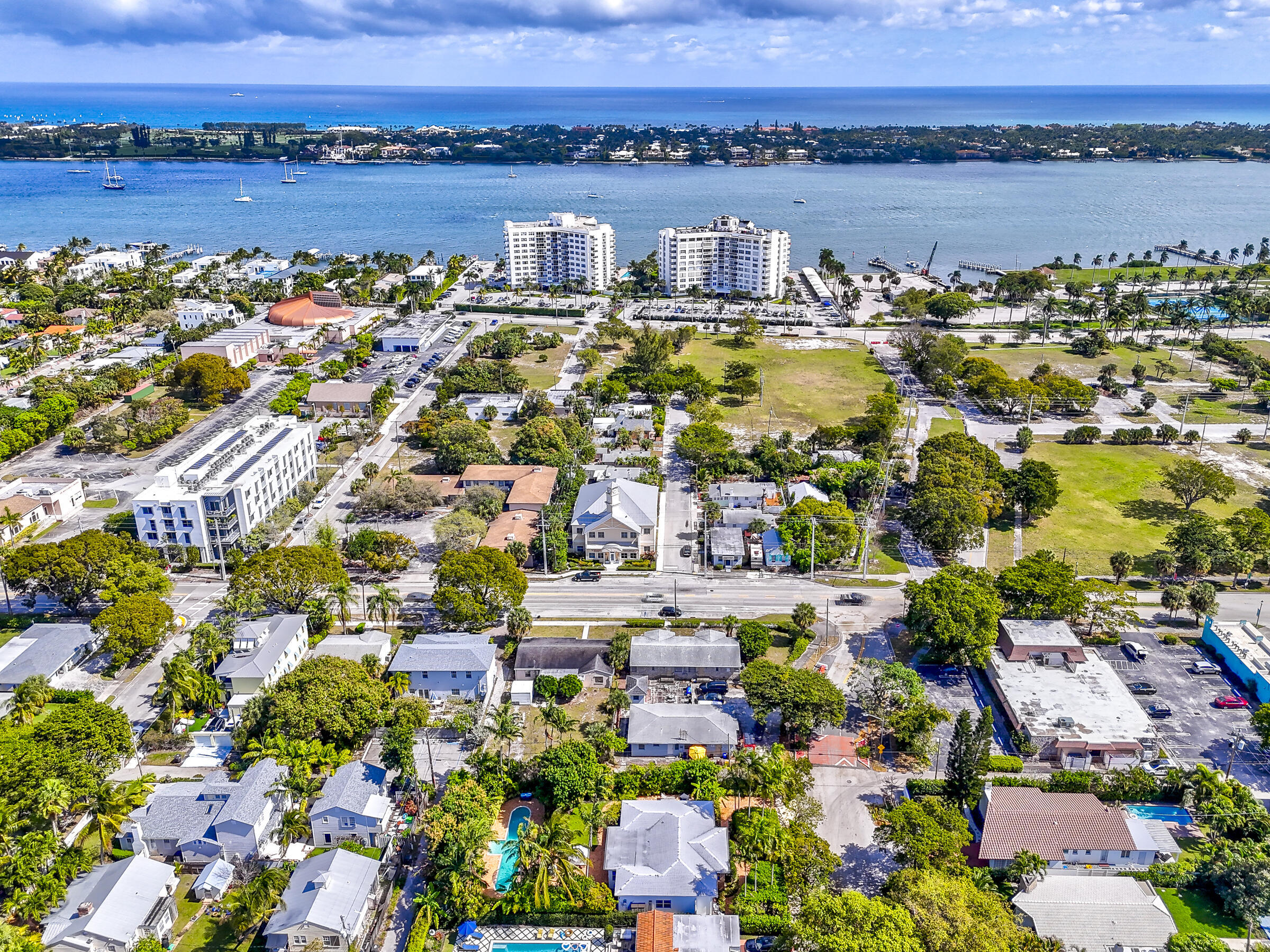 41126St-57