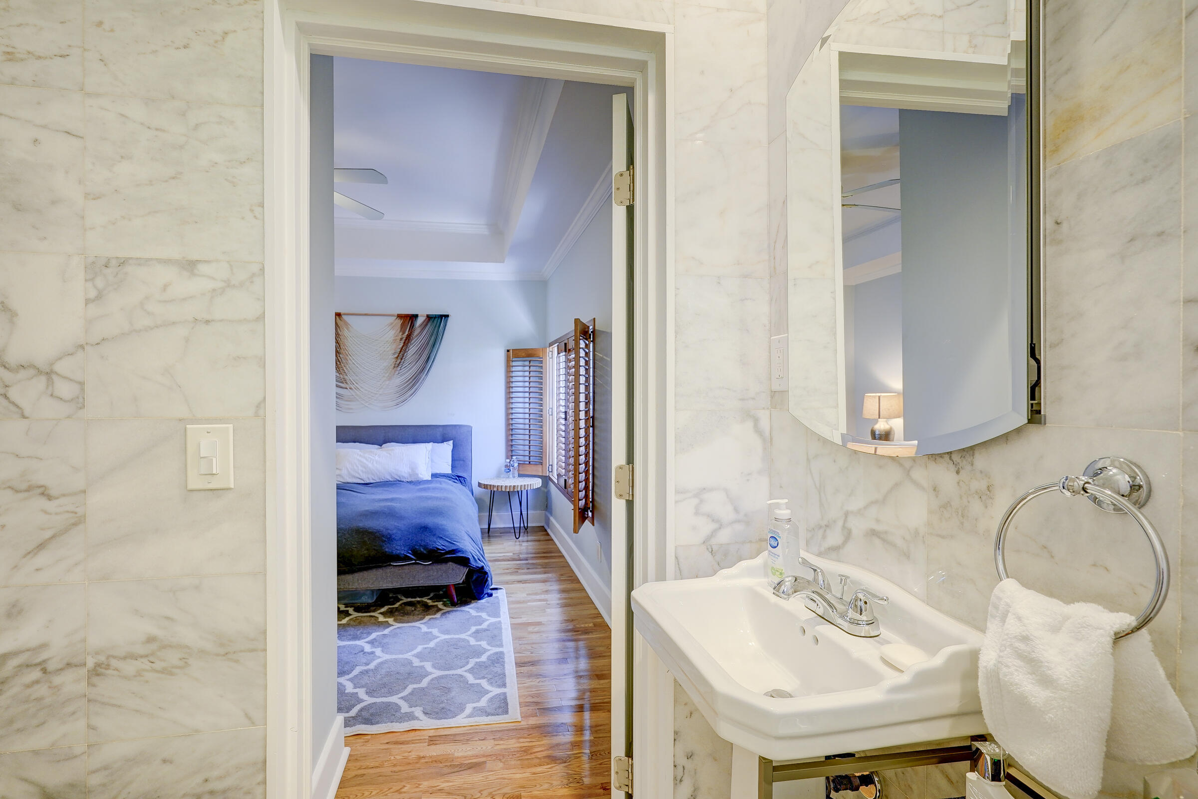 41126St-32