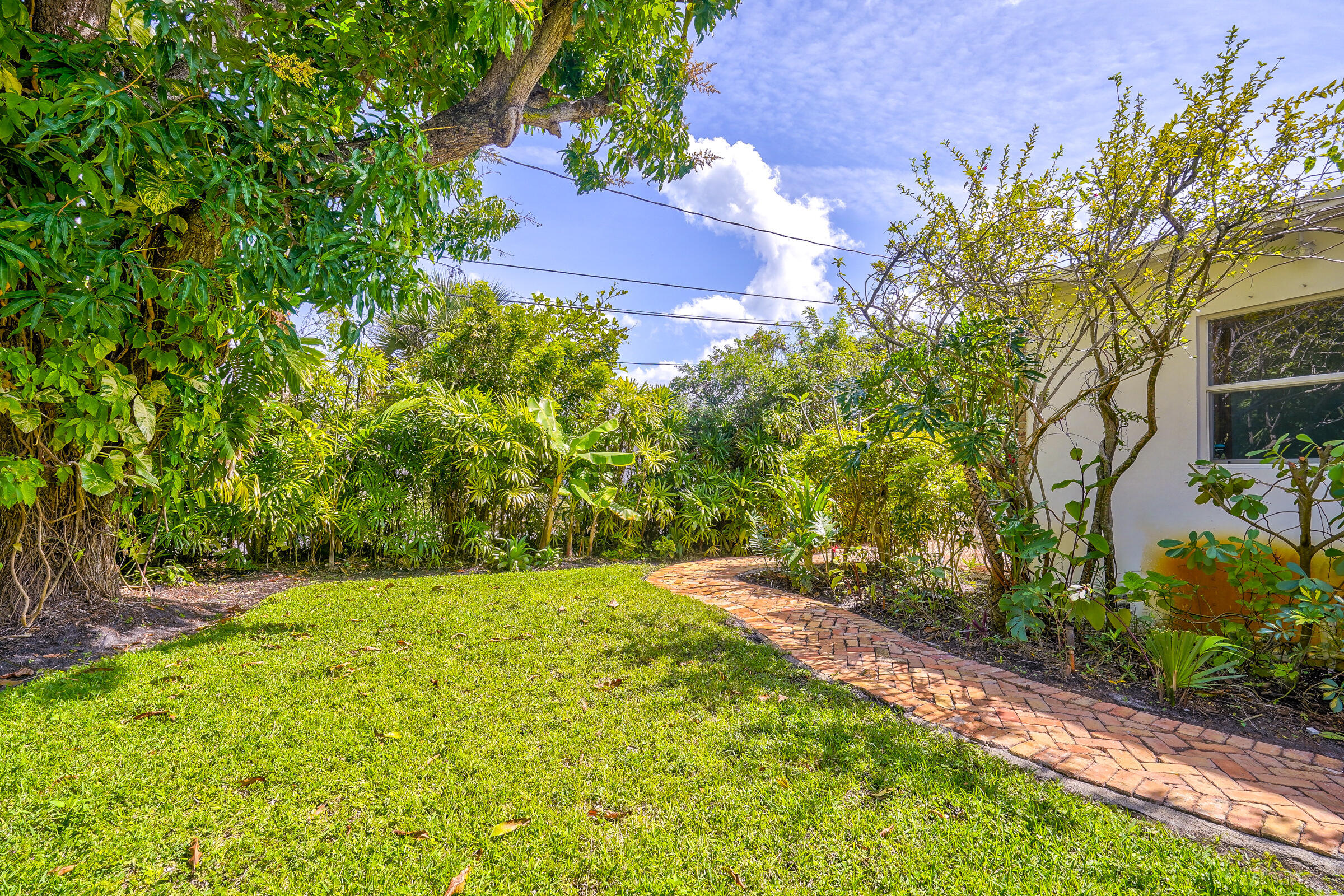 41126St-44
