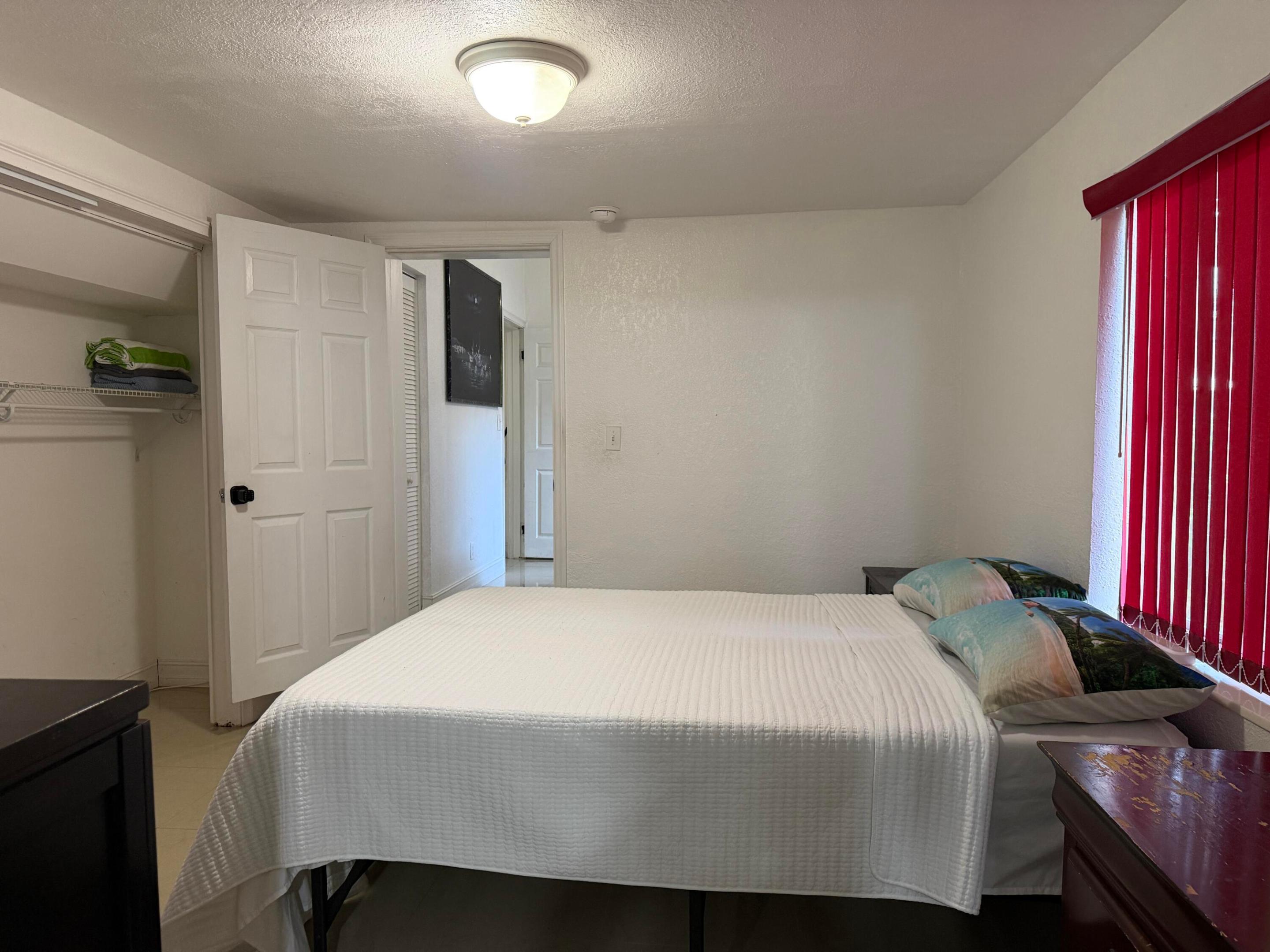 Bedroom #1