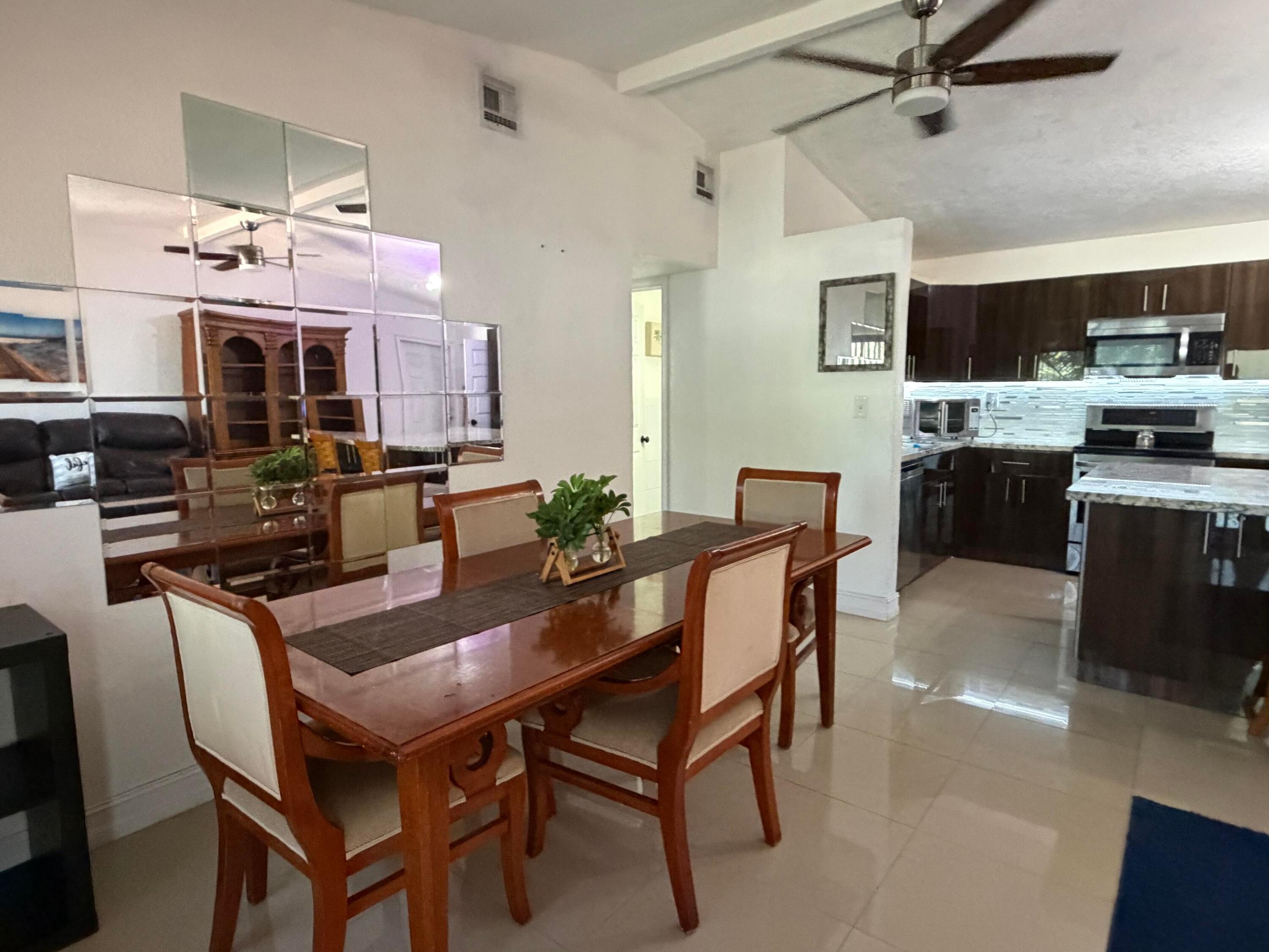 dining / kitchen