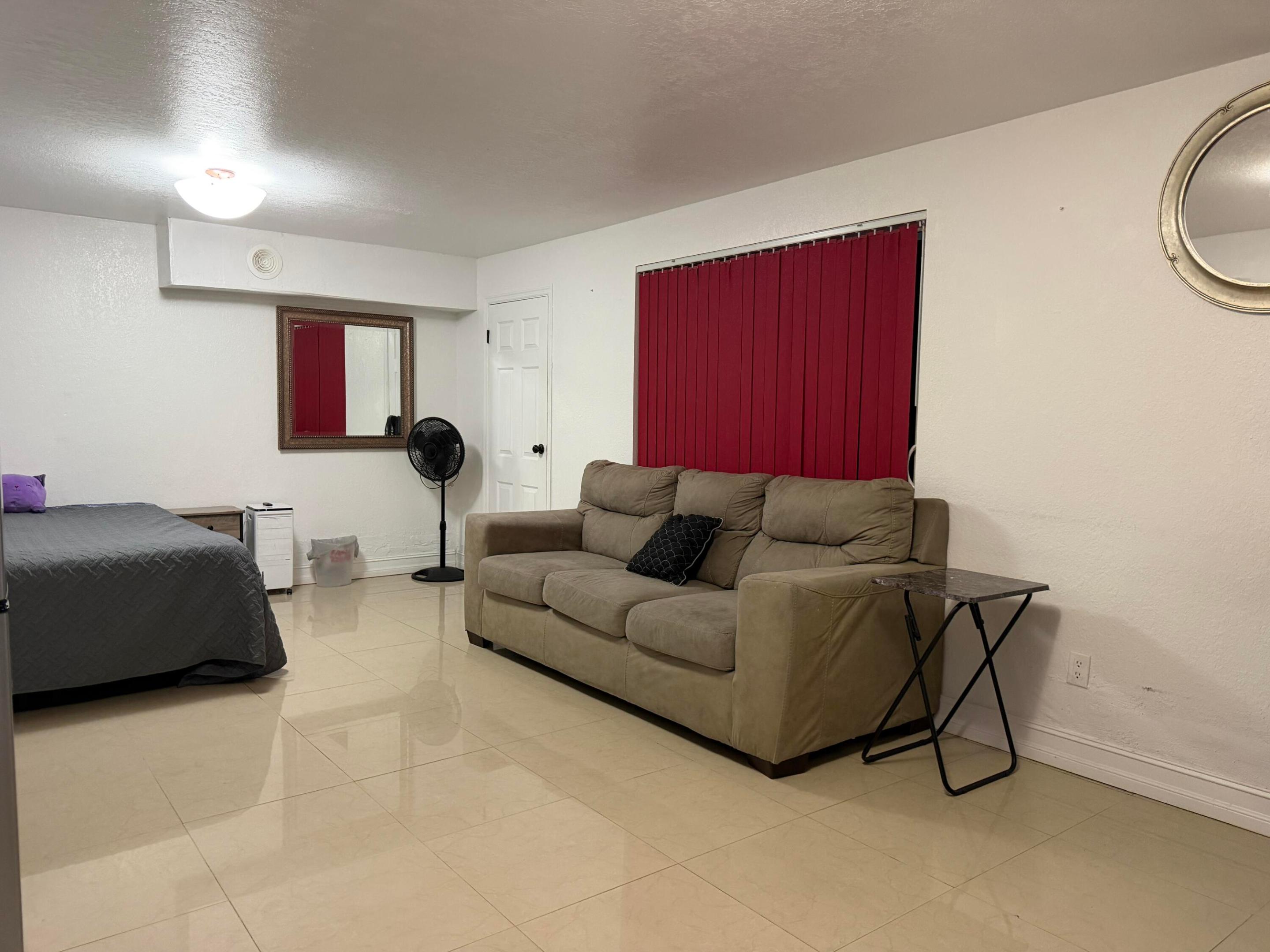 Enclosed Florida room, Bedroom #4