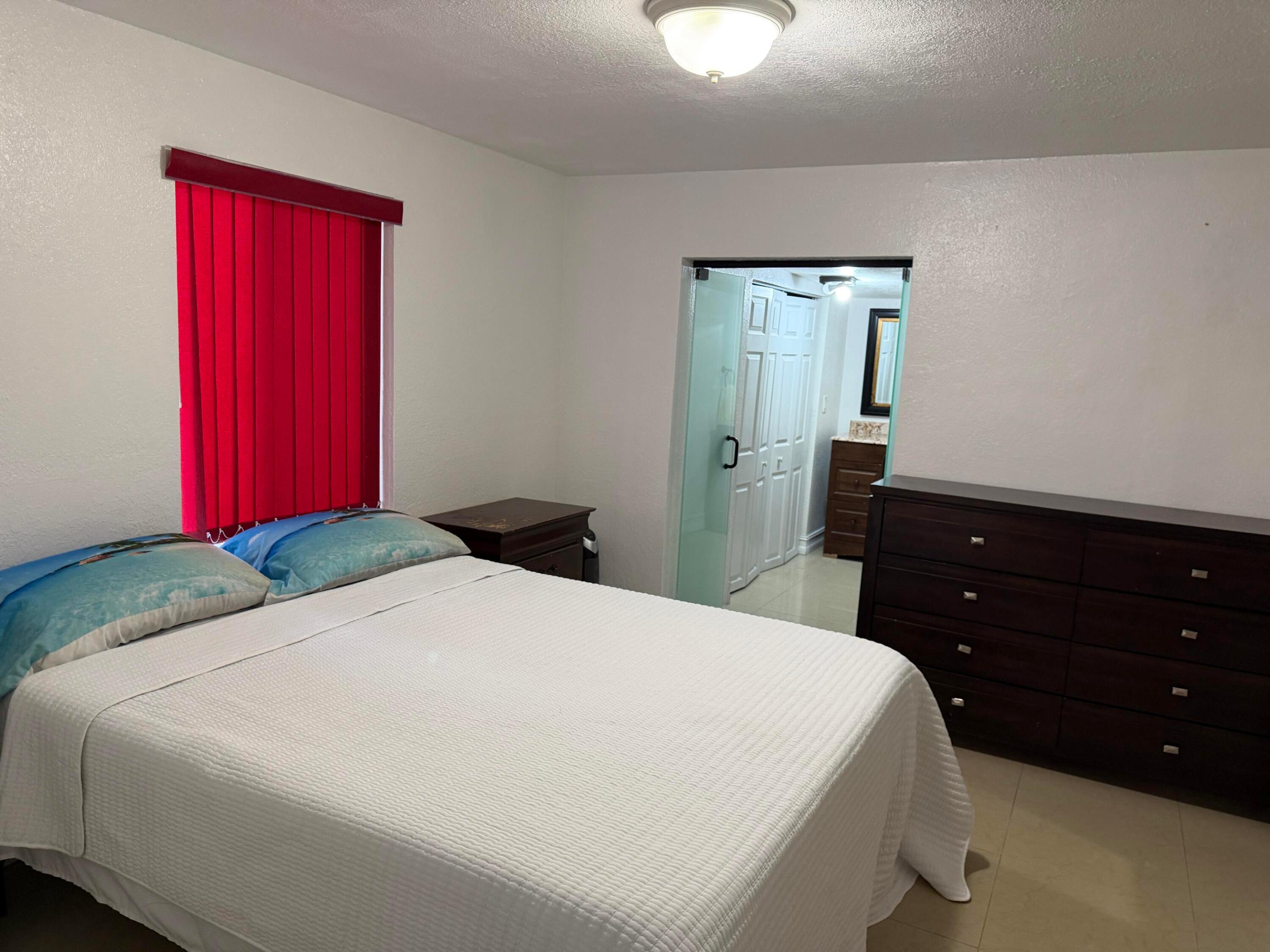 Bedroom #1