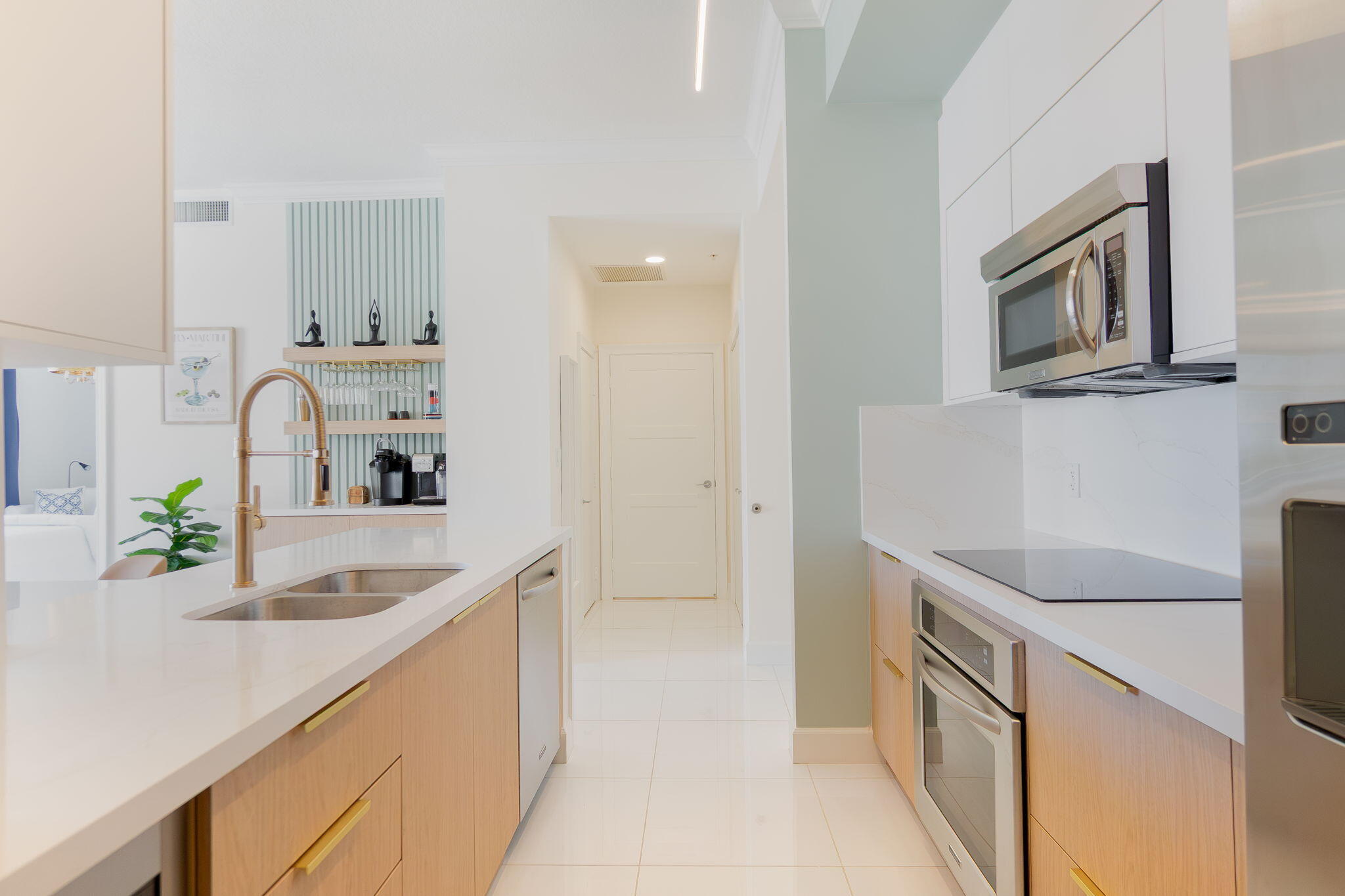 Fully Remodeled Kitchen Fully Remodeled Kitchen