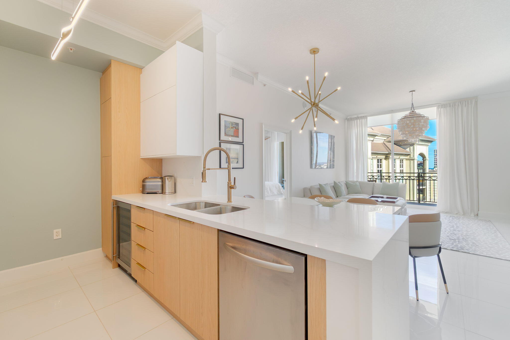 Fully Remodeled Kitchen Fully Remodeled Kitchen