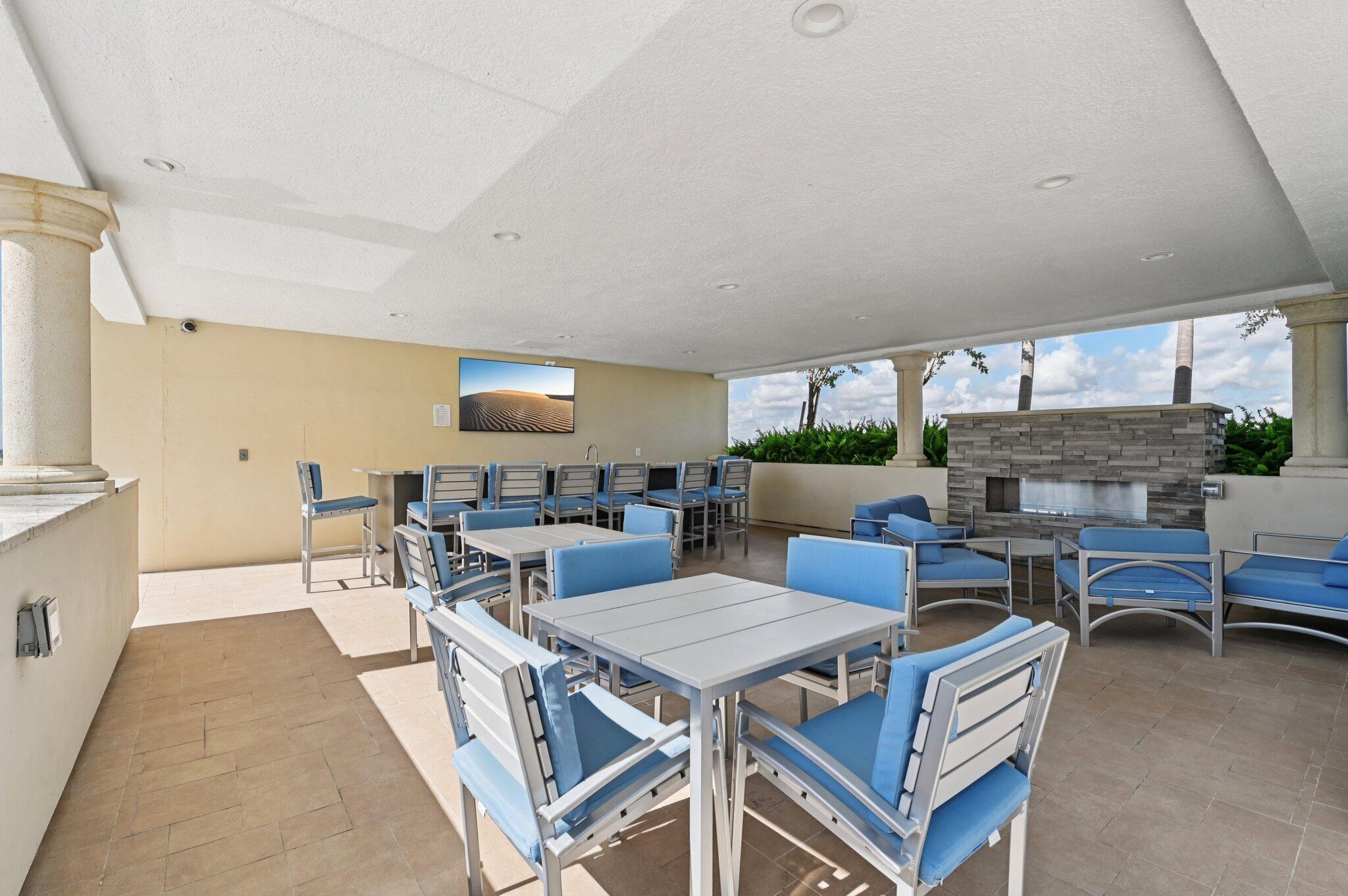 41-web-or-mls-Lake Shore Dr-L1508-[resho