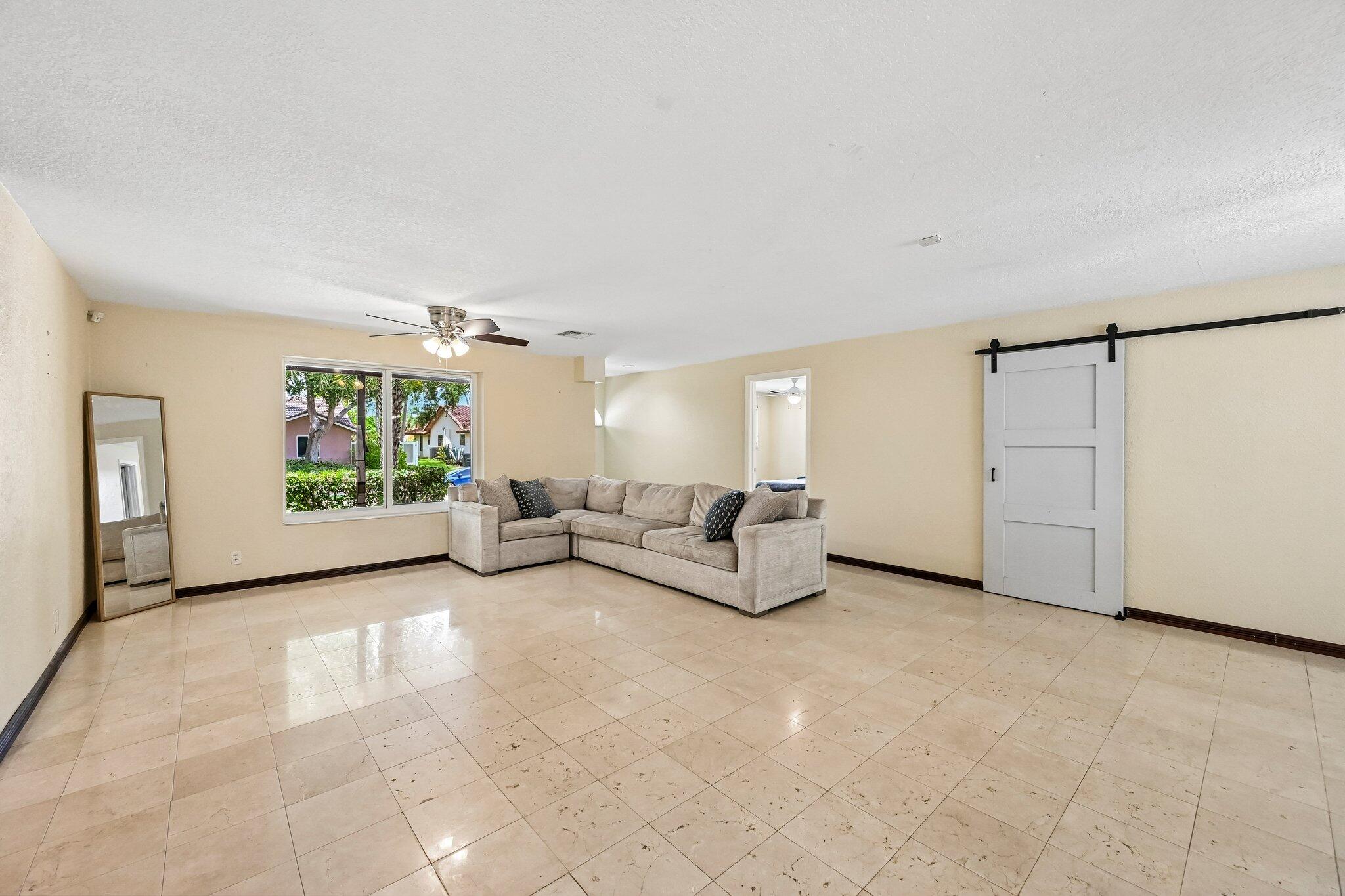 8-web-or-mls-NW 14th St-S2805-008 8-web-or-mls-NW 14th St-S2805-008