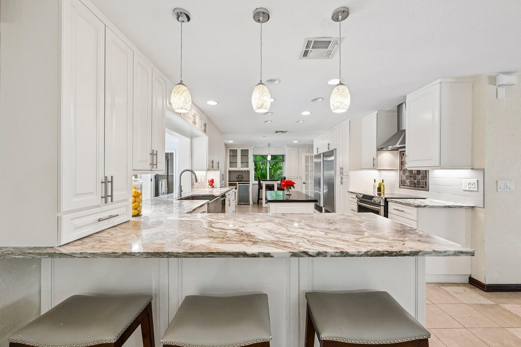 13-web-or-mls-NW 14th St-S2805-013