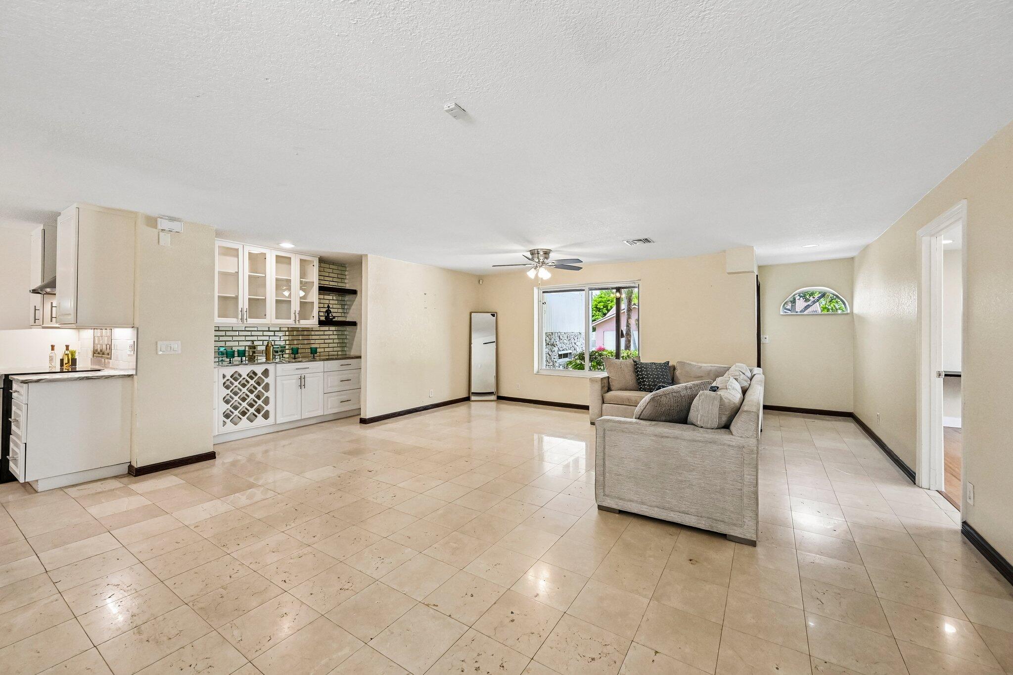 7-web-or-mls-NW 14th St-S2805-007 7-web-or-mls-NW 14th St-S2805-007