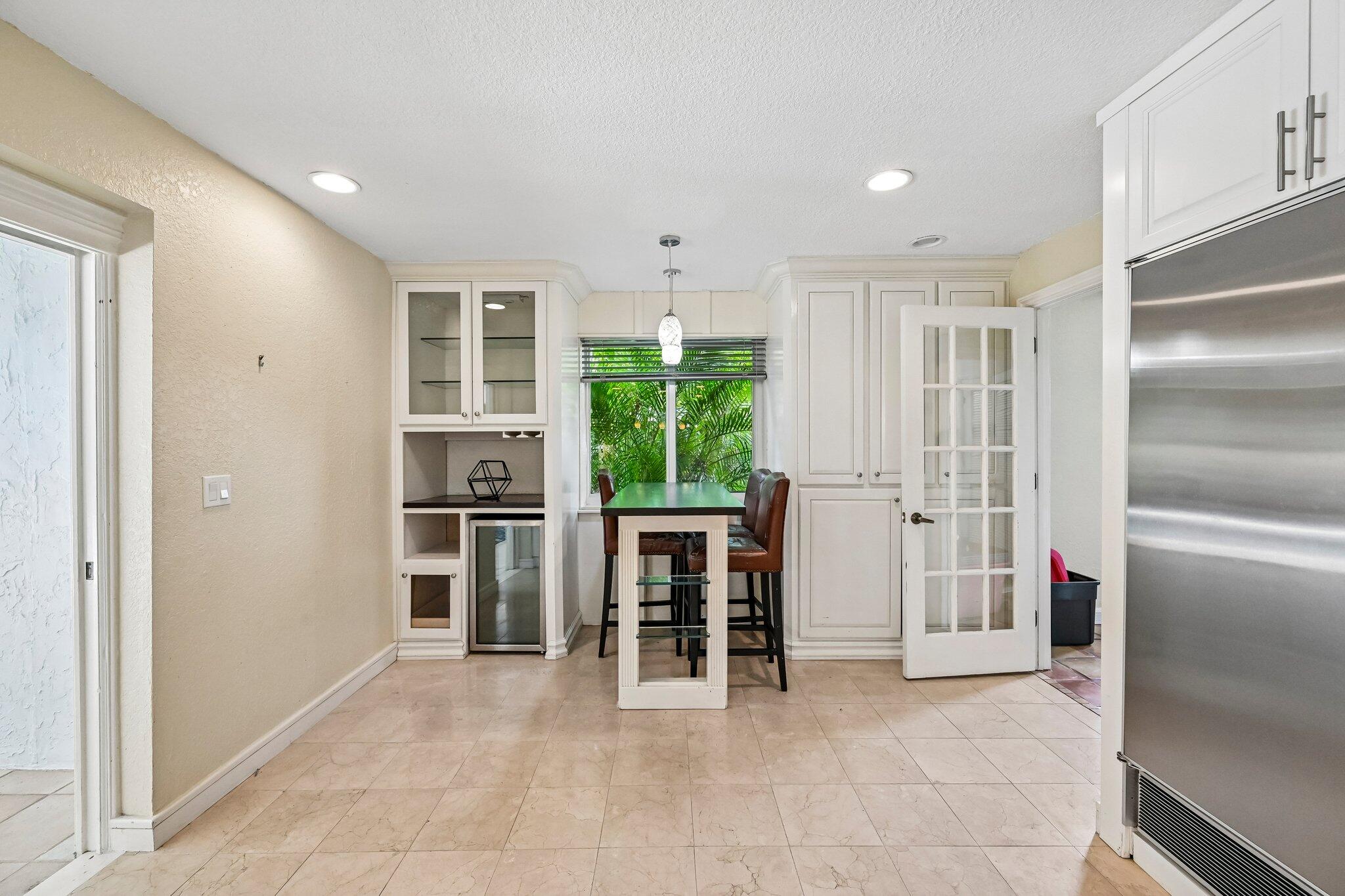 17-web-or-mls-NW 14th St-S2805-017