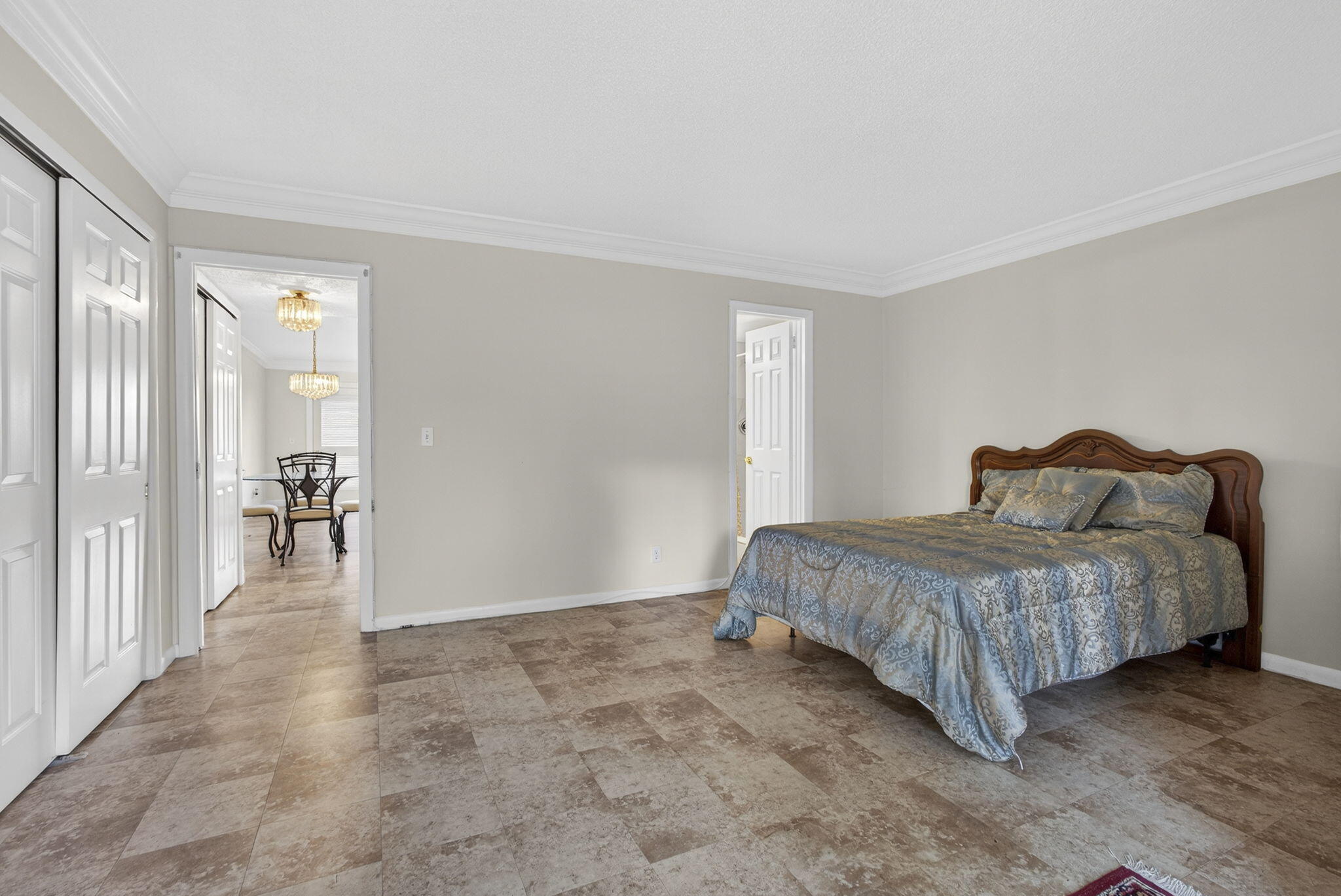 25-web-or-mls-BS1A1572