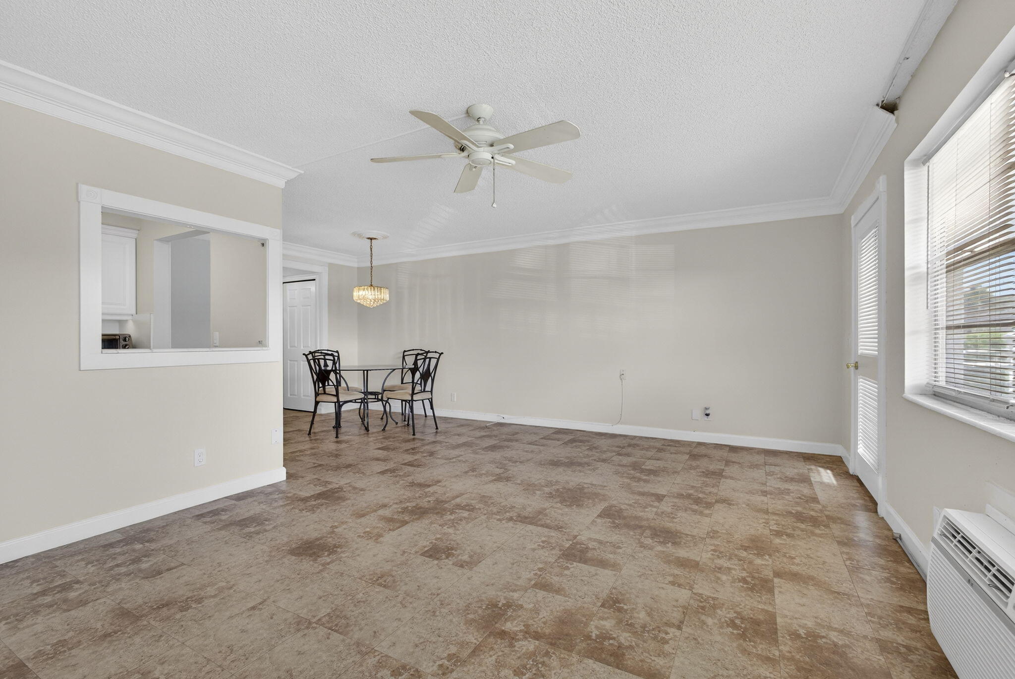 14-web-or-mls-BS1A1430
