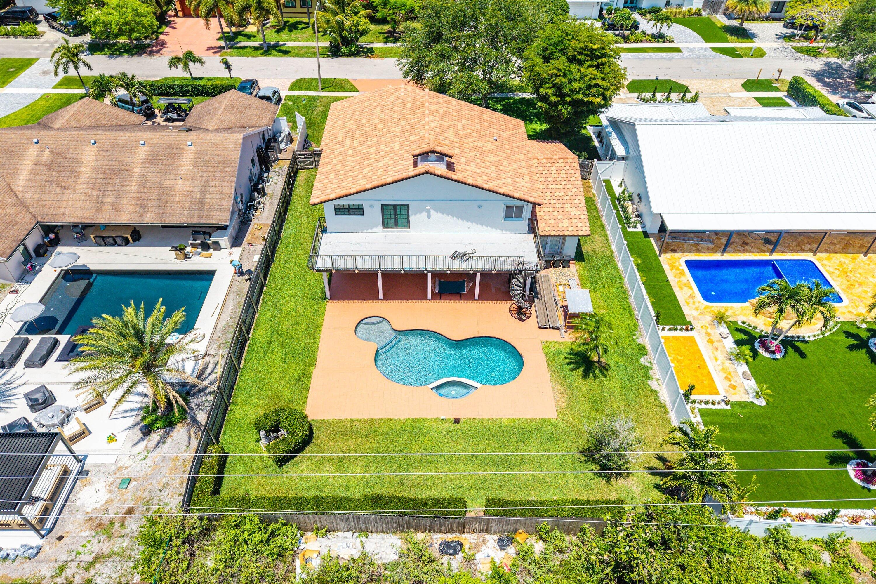 1560 SW 17th Street (60)