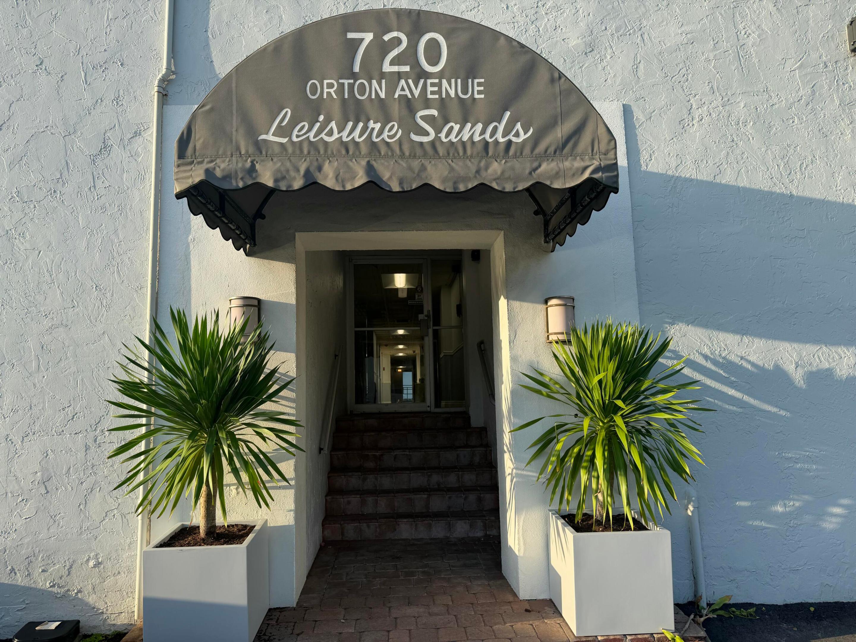 Welcome Home to Leisure Sands. Welcome Home to Leisure Sands.