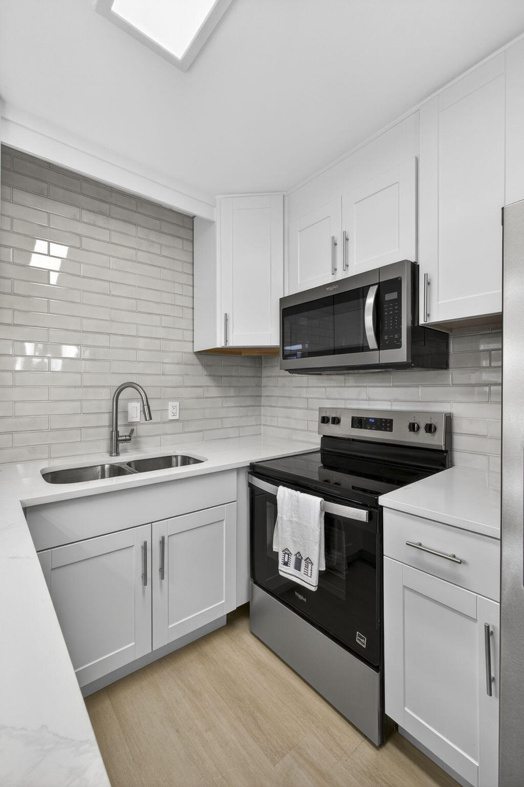 21-web-or-mls-BS1A4283