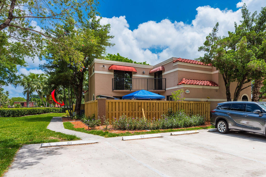 8050SevernDr.AptC.BocaRaton-32