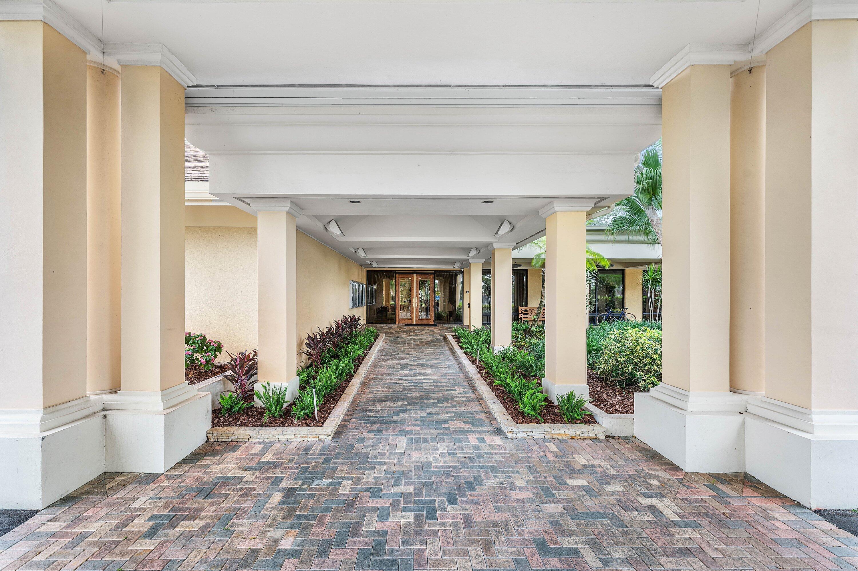 031-900Northwest30thAvenue-D-DelrayBeach