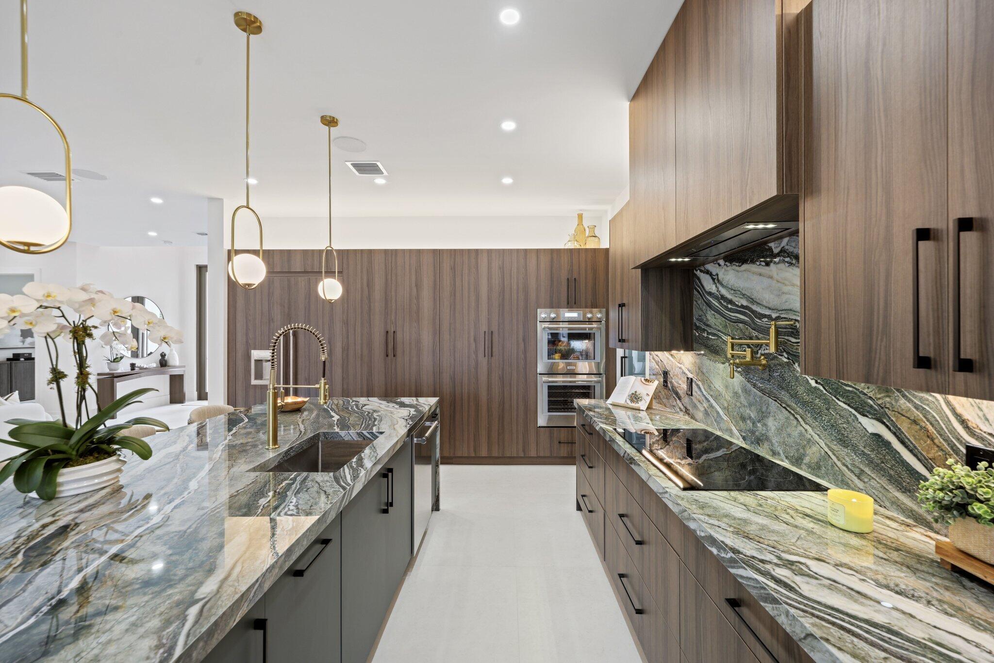 1160 Emerald Lane - 18.jpg-SMALL