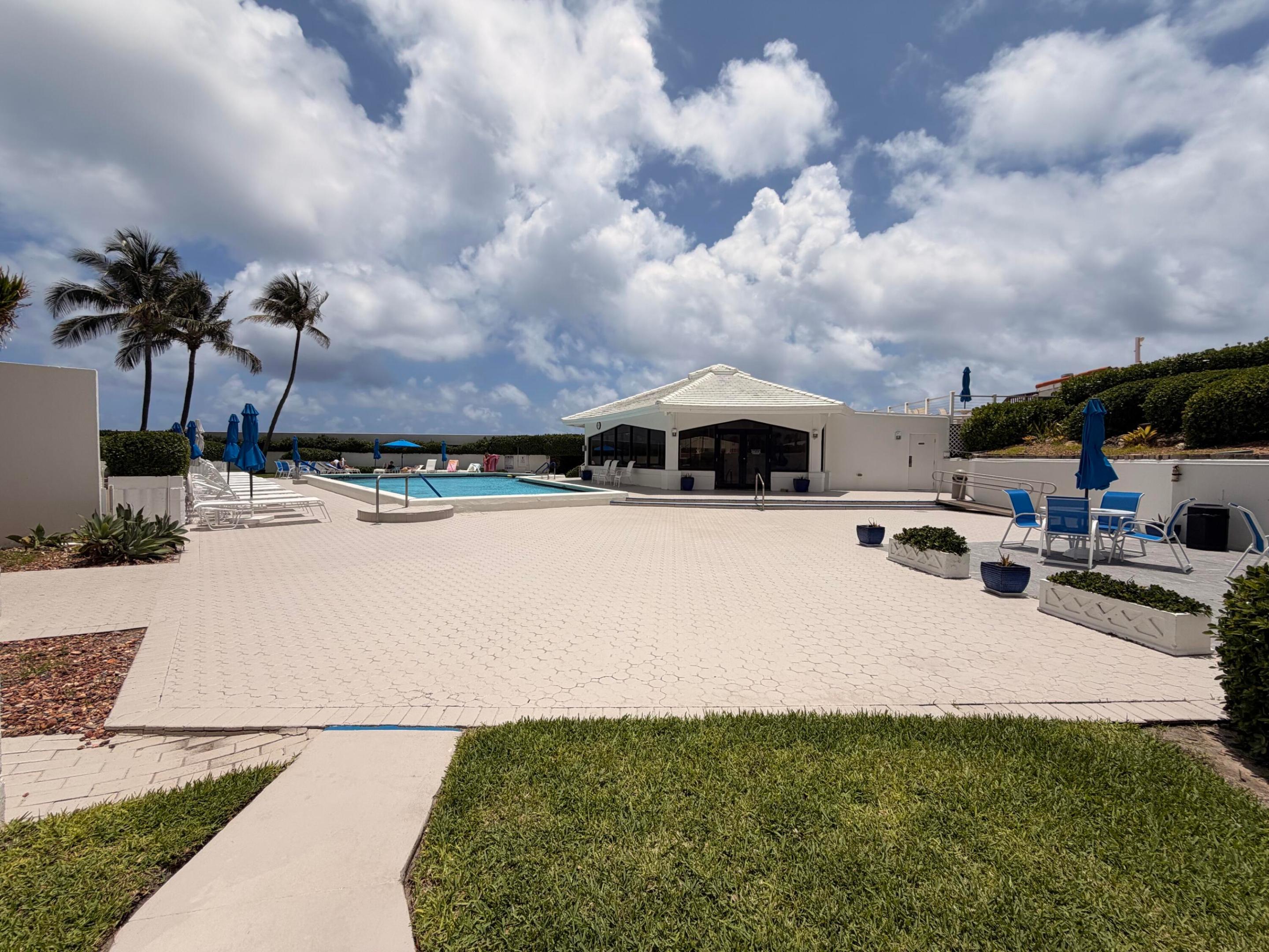 Pool 2