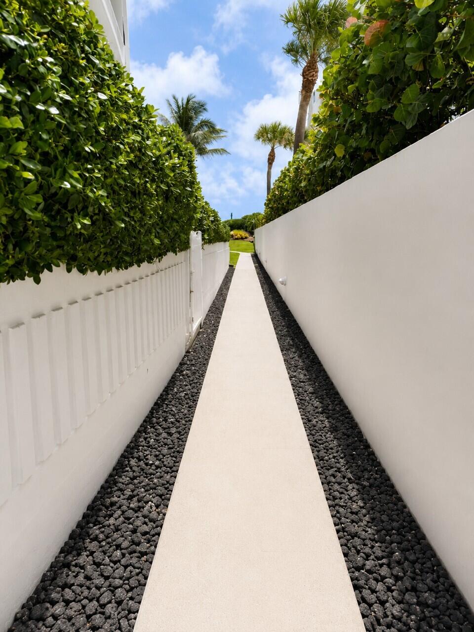 Path to Beach
