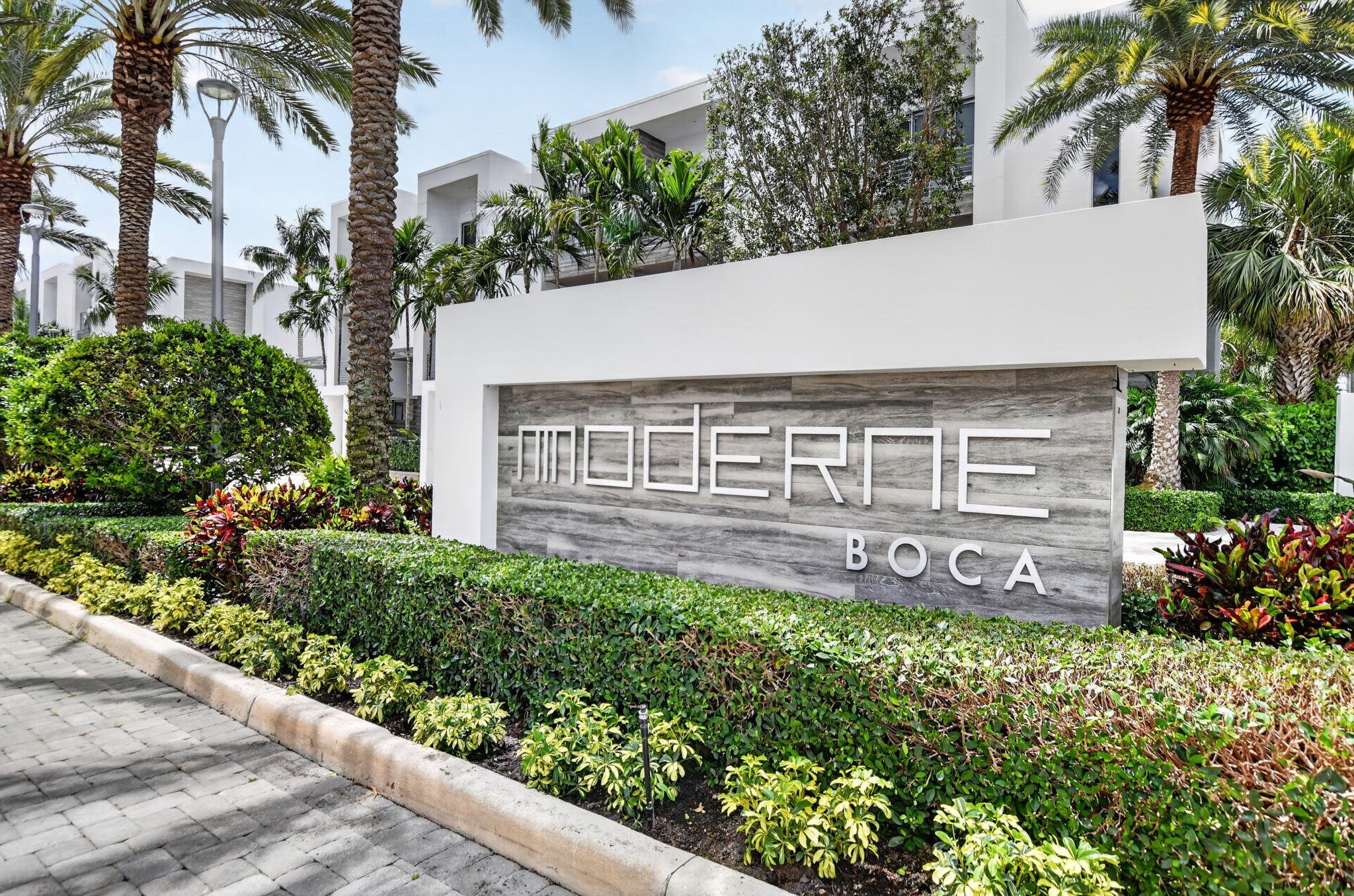 78-web-or-mls-4130 NW 17 Ave (74)