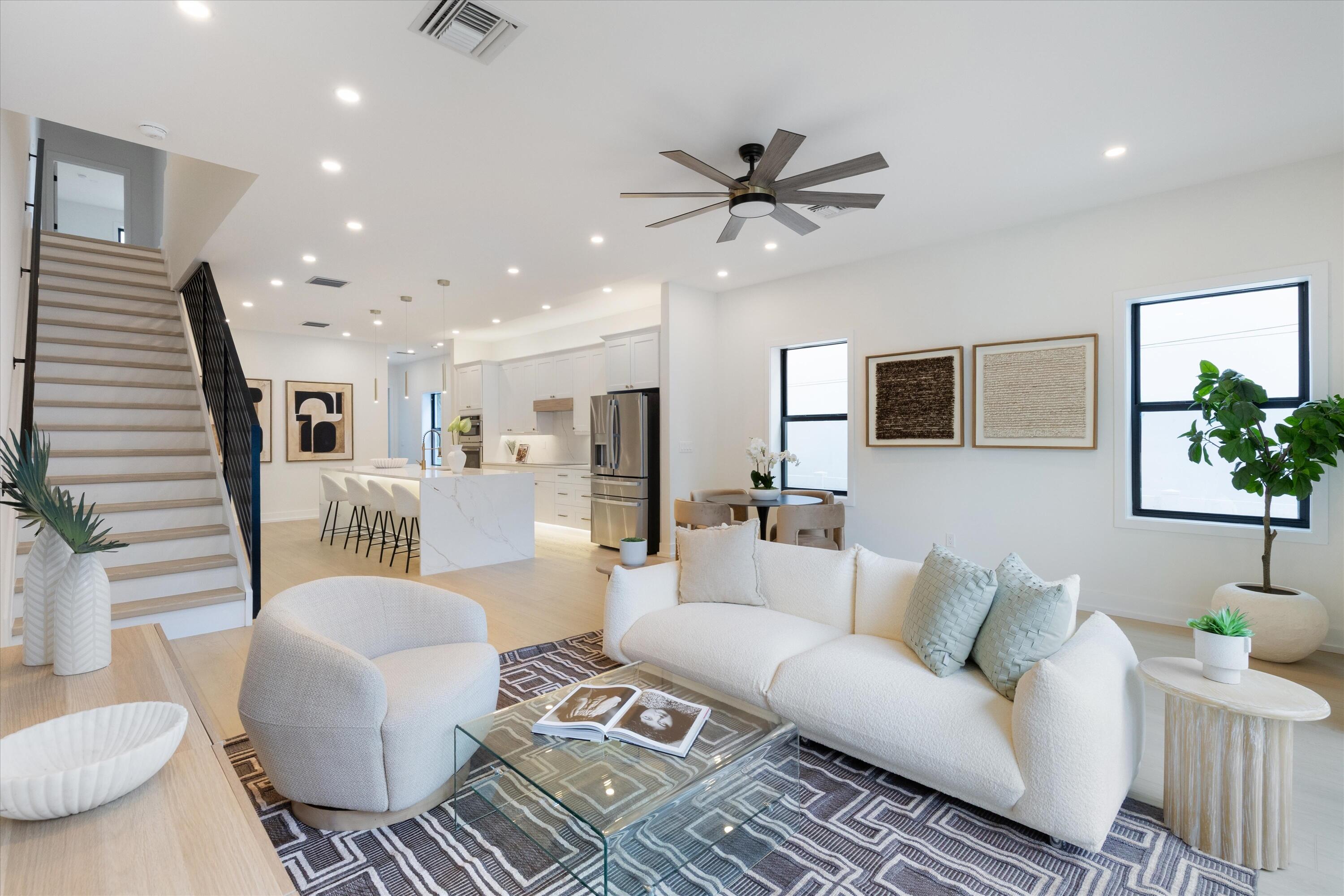 22-509 SW 11th Street Ft. Lauderdale, FL 22-509 SW 11th Street Ft. Lauderdale, FL