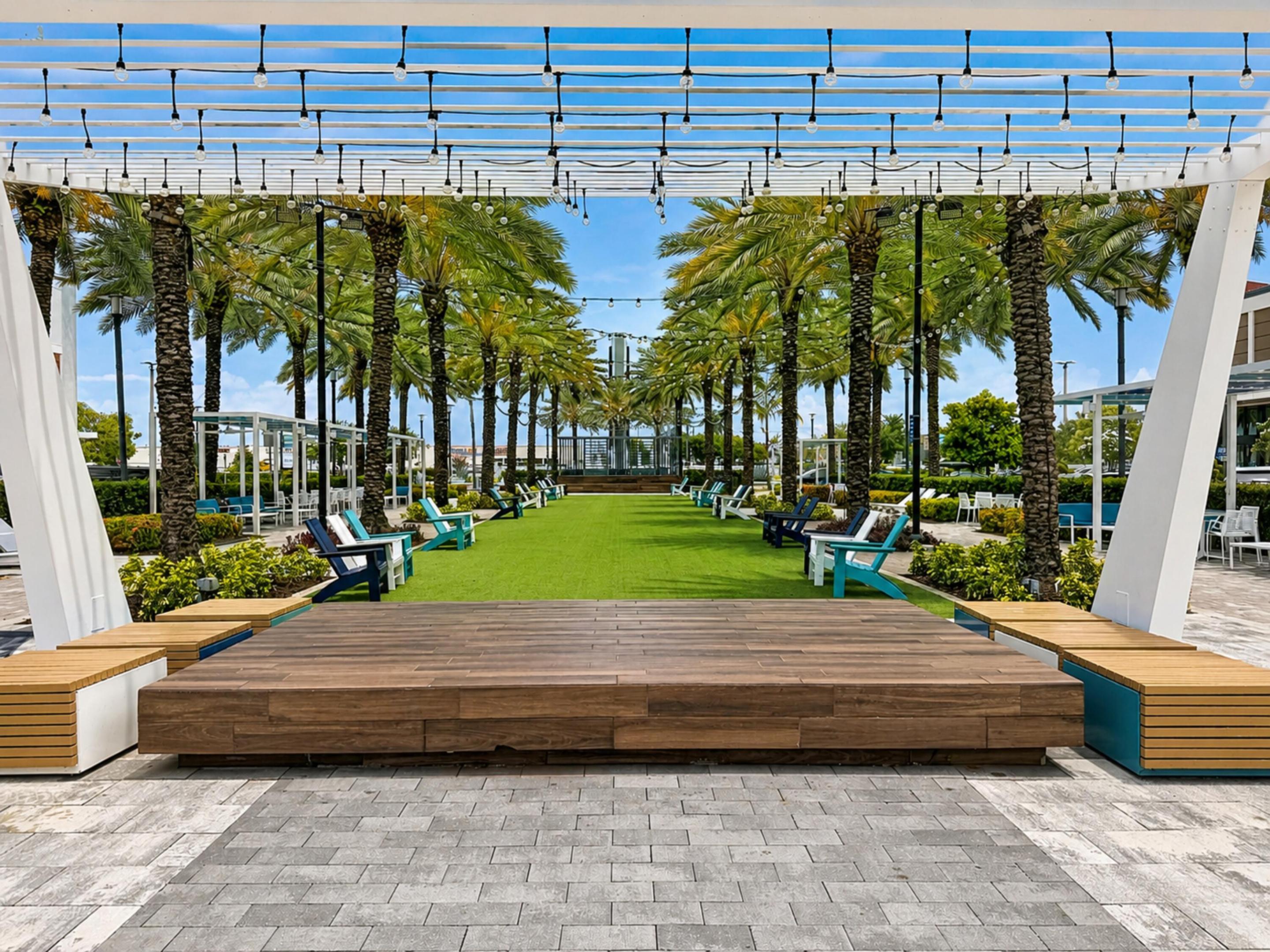 Dania Pointe Shopping Center