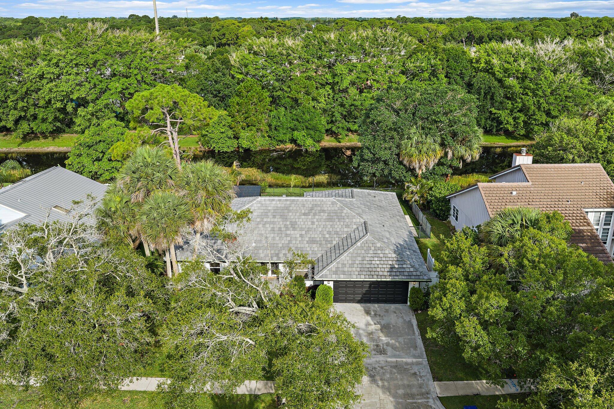 013-18169LakeBendDr-Jupiter-SMALL
