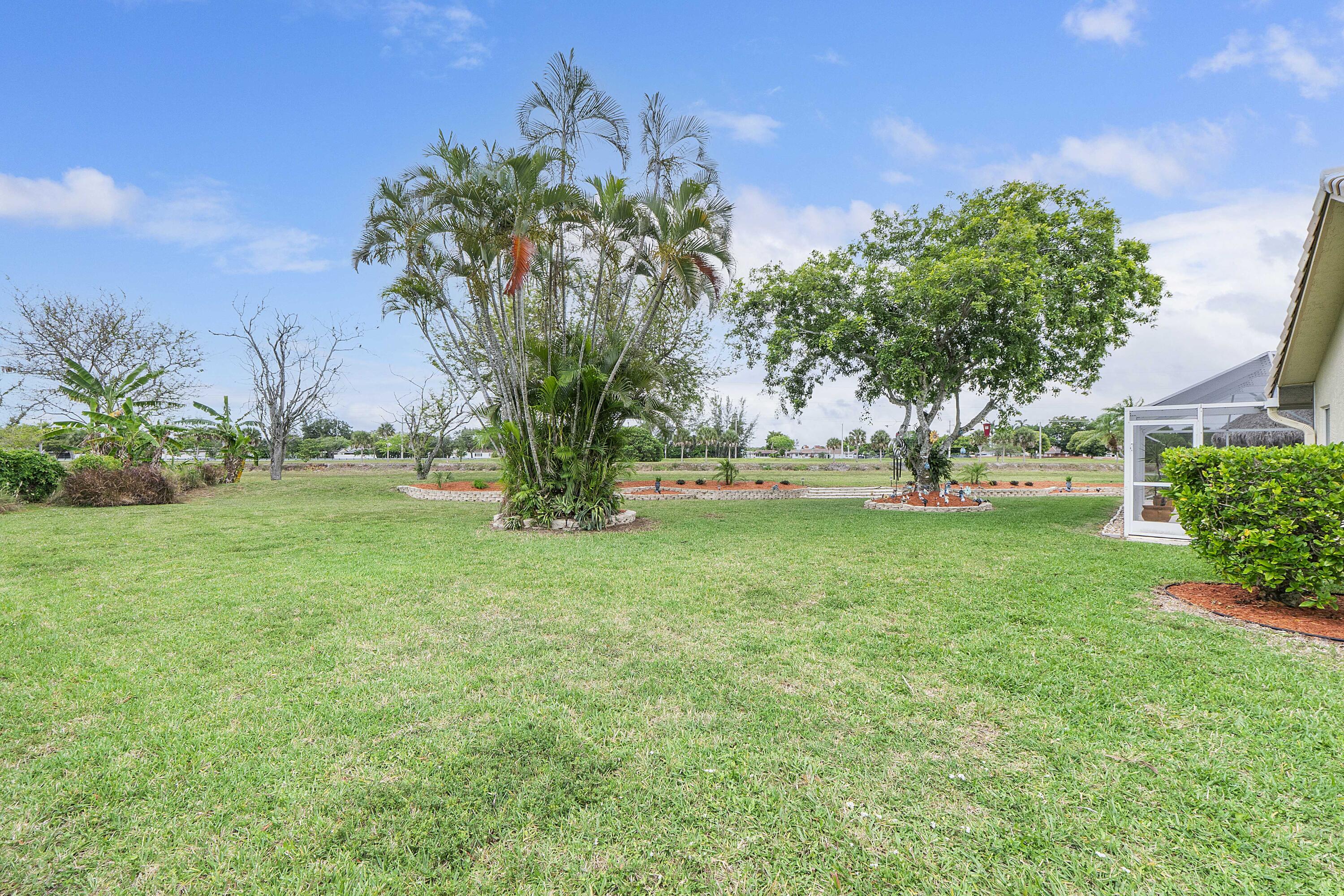 11240 SW 1st St_014