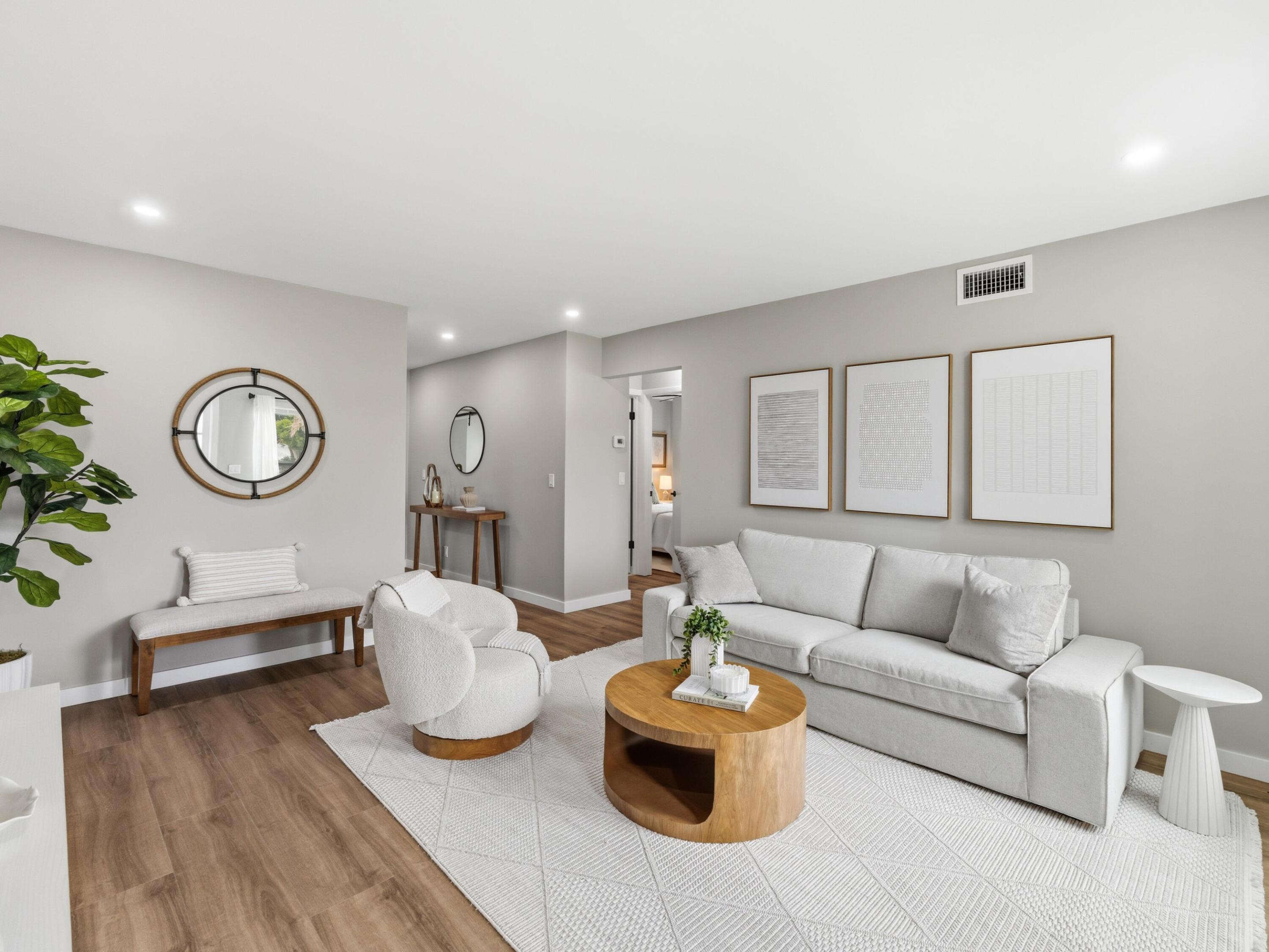 1017 Riverwood Ln-3