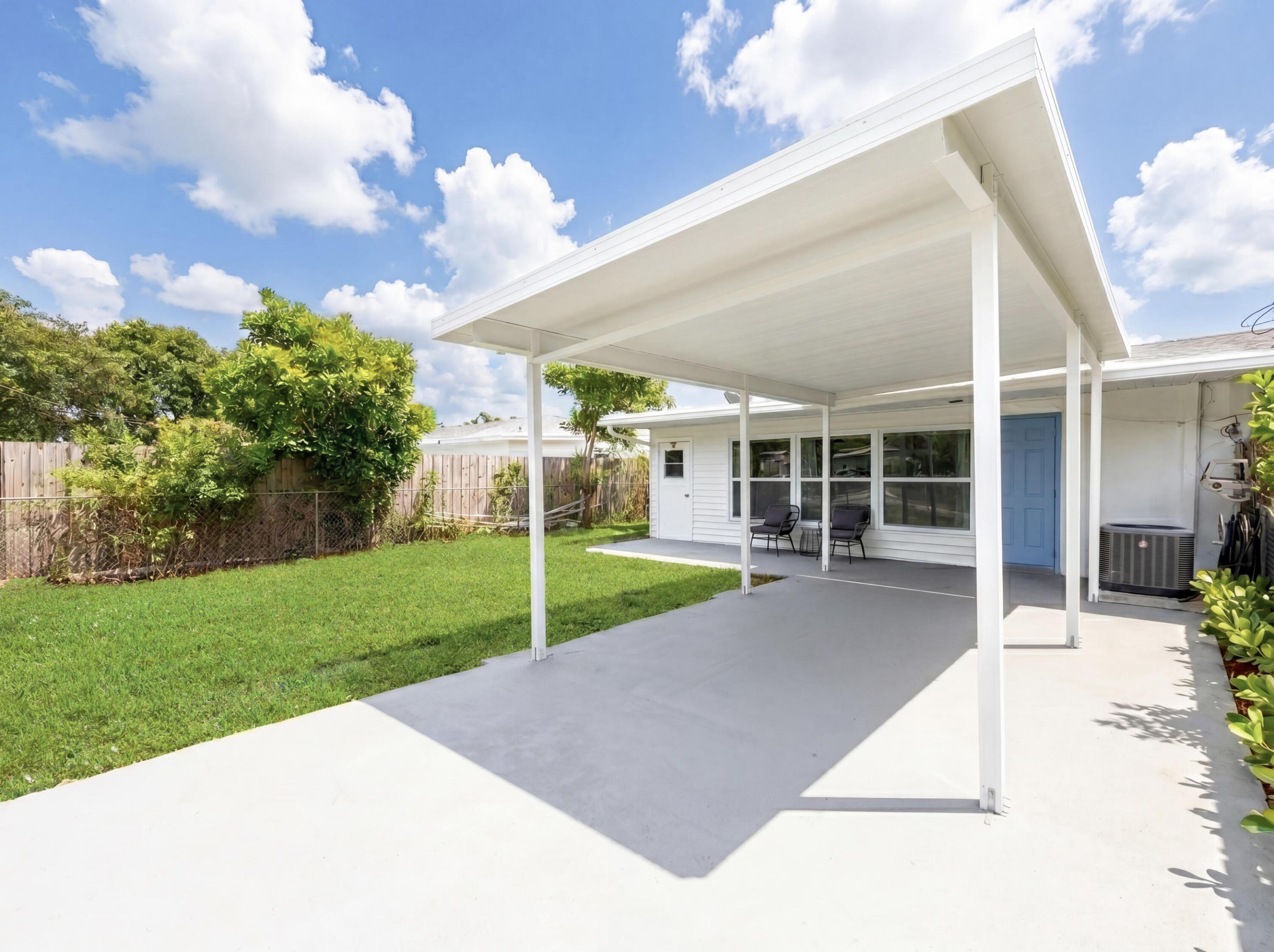 1017 Riverwood Ln-64