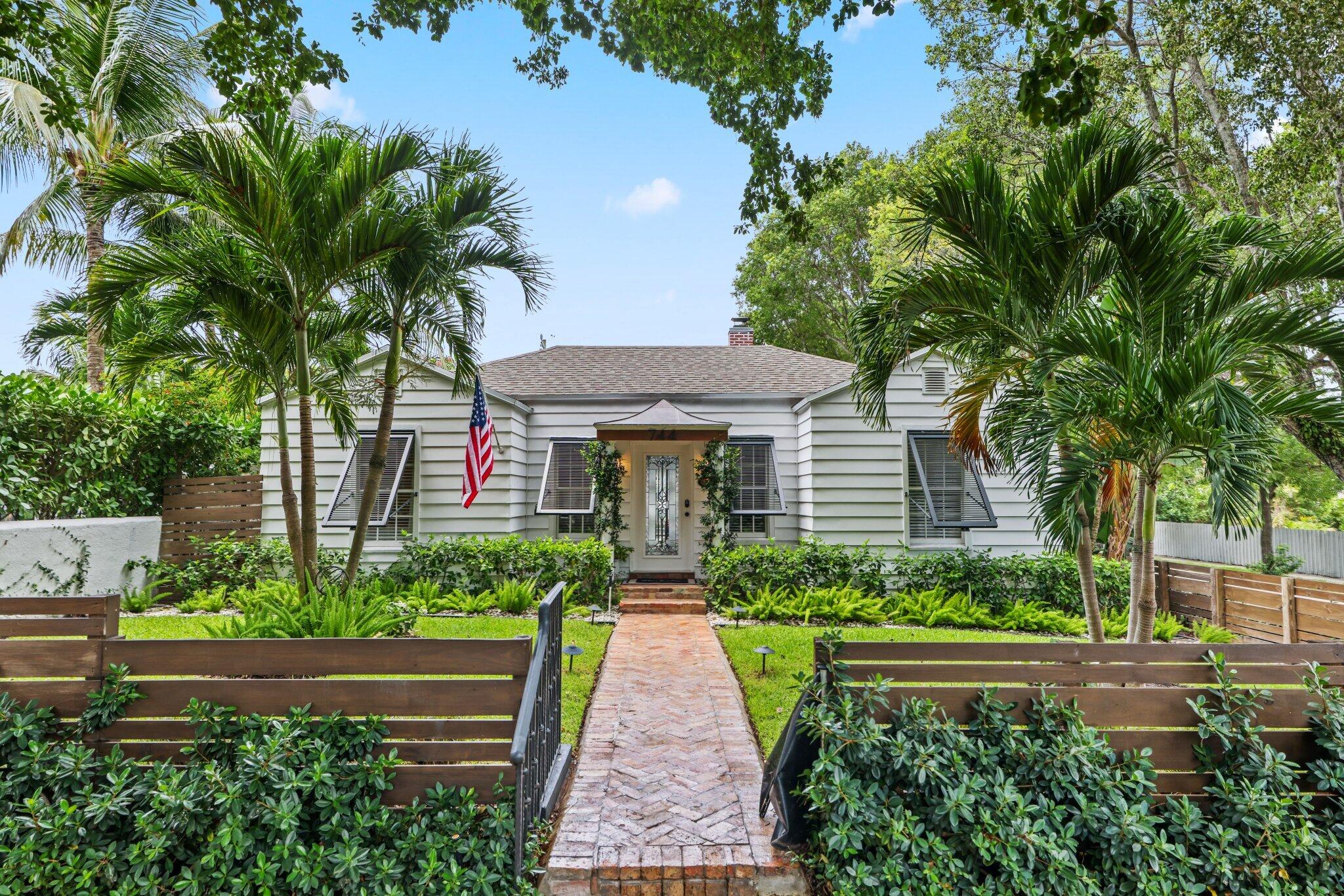 744 Sunset Road - 2.jpg-SMALL 744 Sunset Road - 2.jpg-SMALL