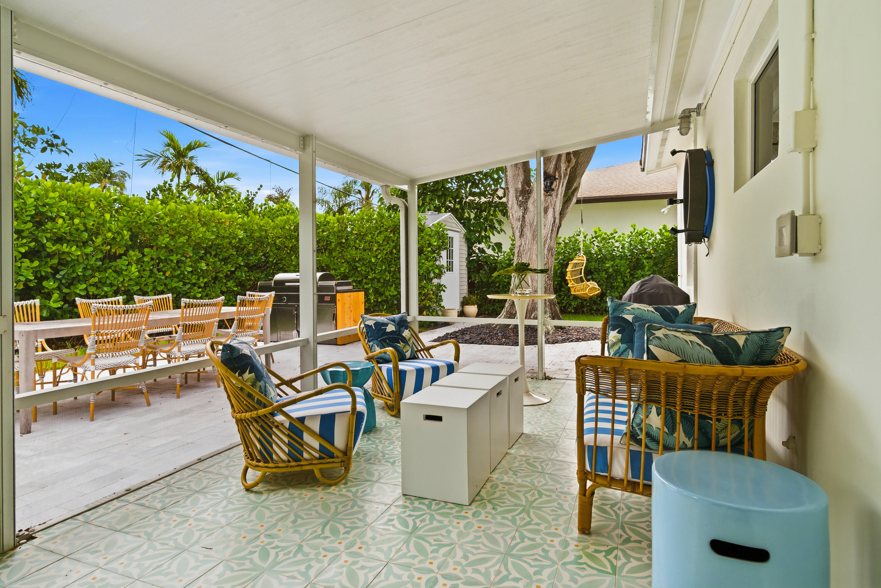Sunporch