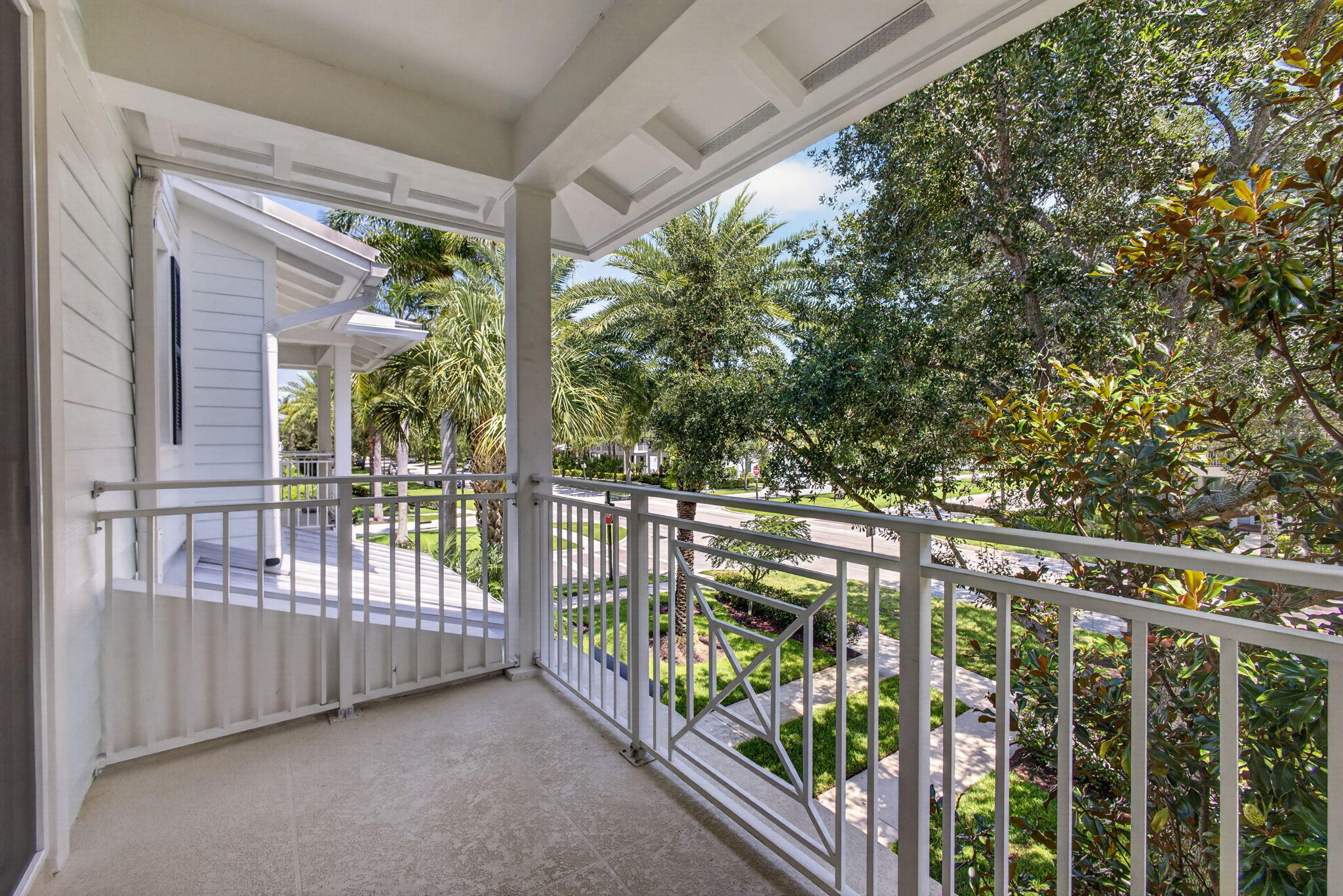 Primary Balcony - 1
