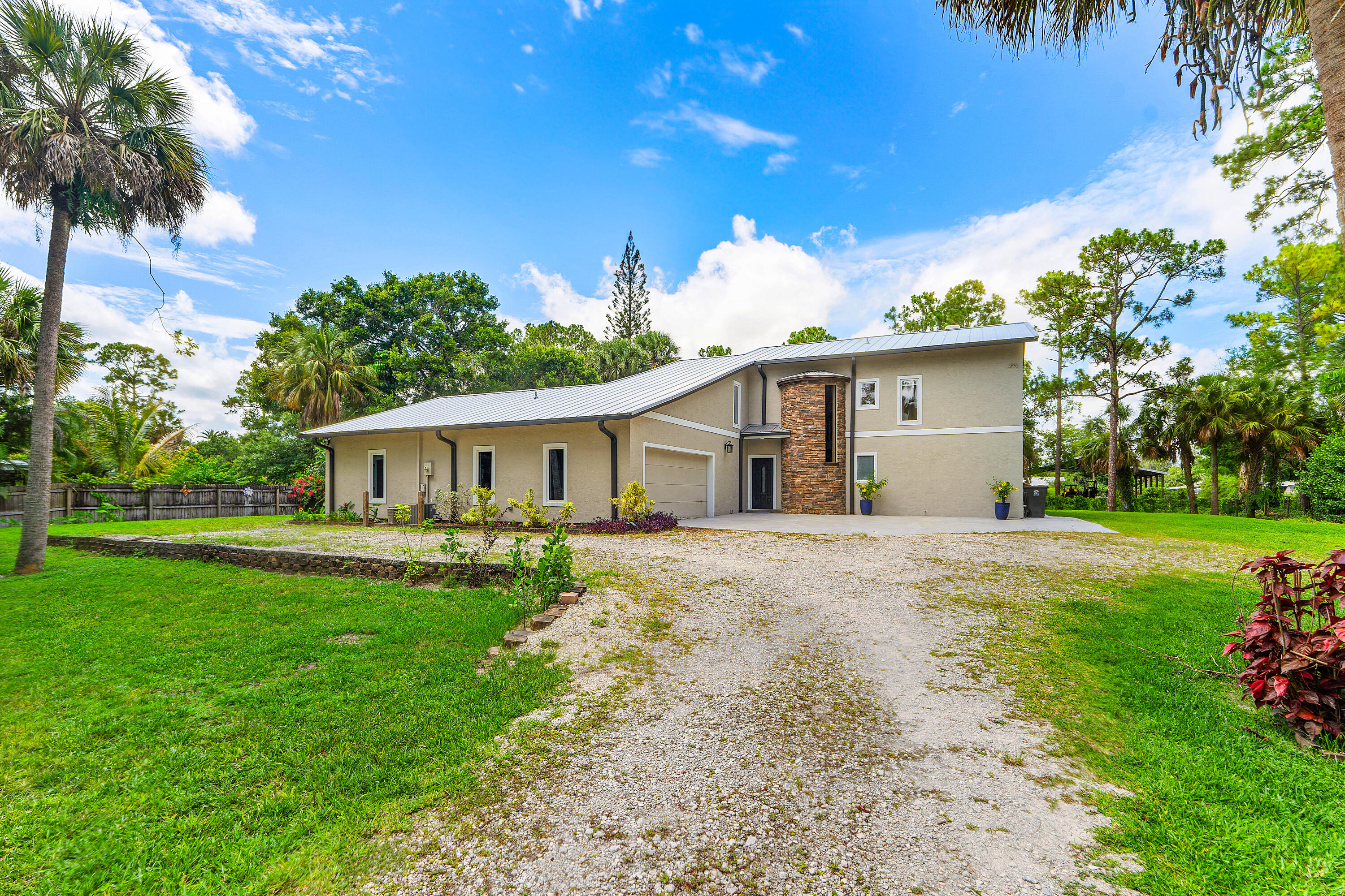 002-9743169thCourtNorth-Jupiter-FL-33478