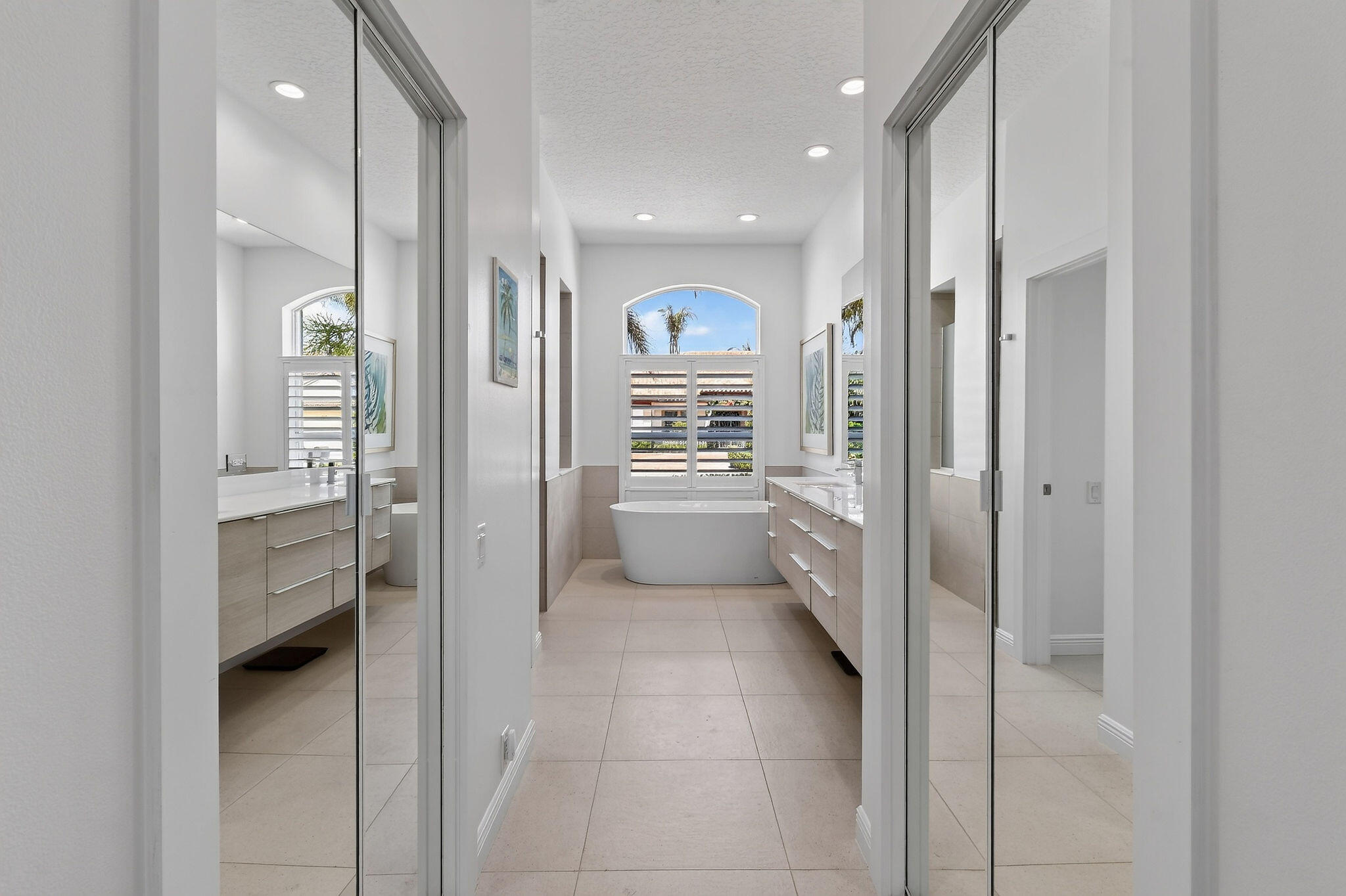 8091SEWoodlakeLane(44)