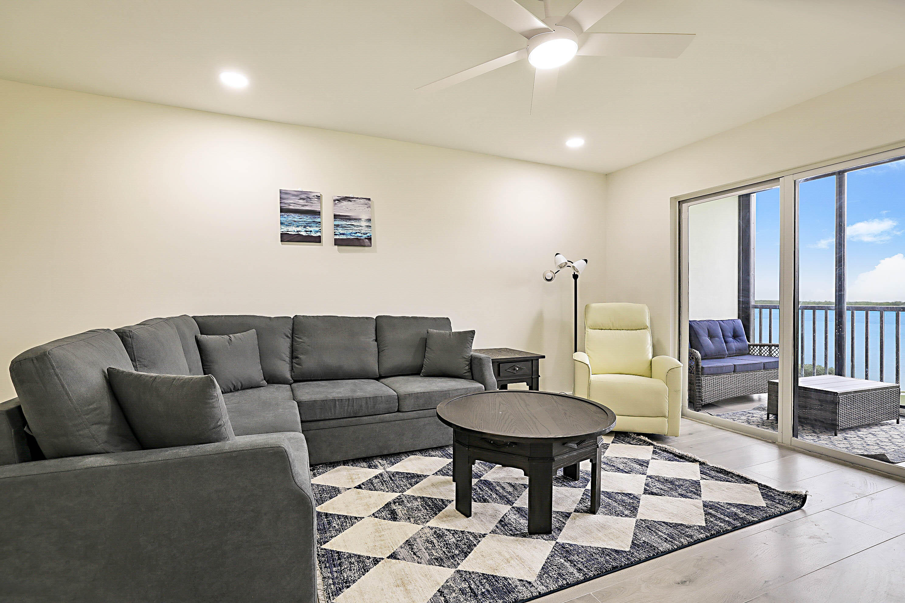 300 Intracoastal Place Apt 203-3 300 Intracoastal Place Apt 203-3