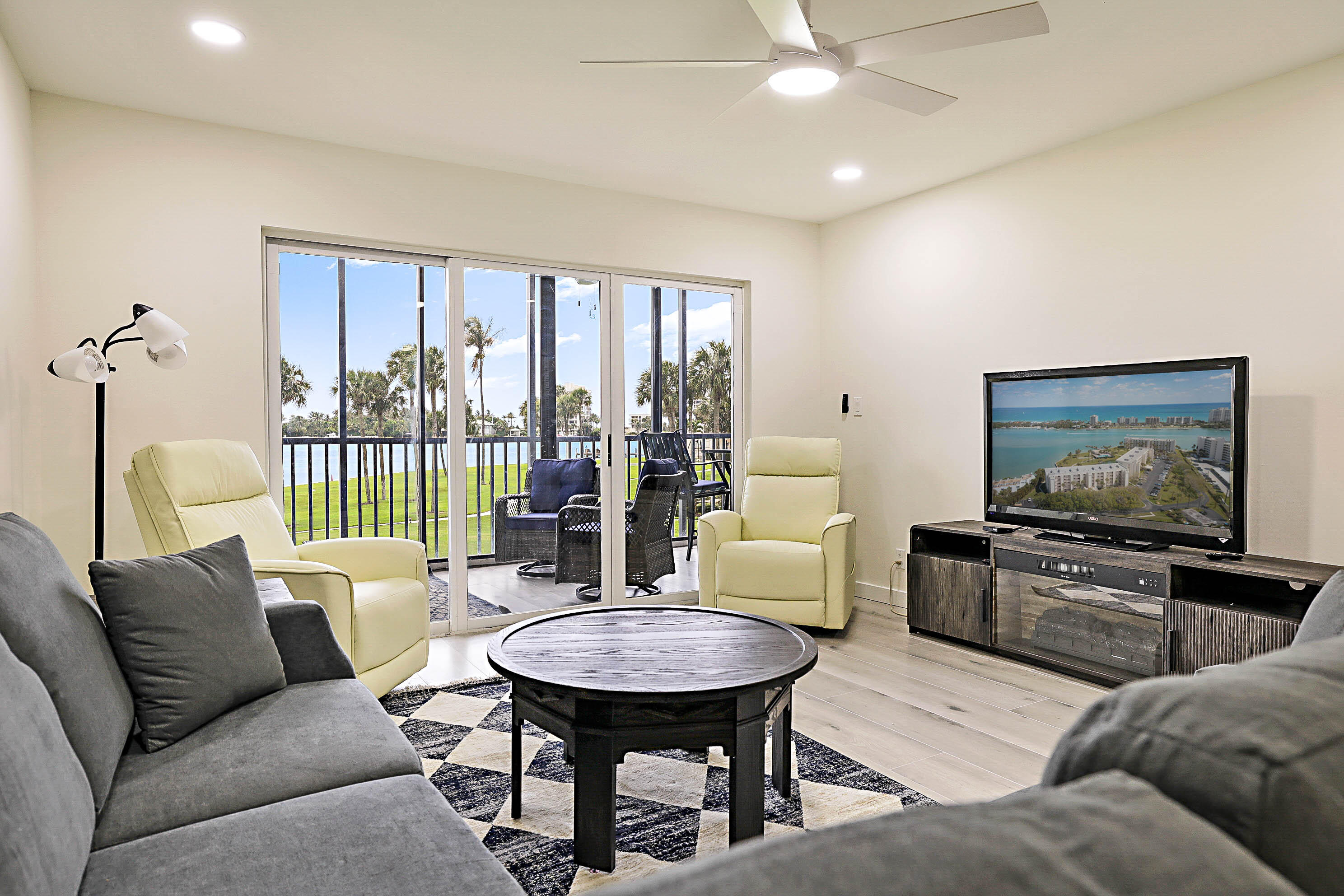 300 Intracoastal Place Apt 203-6 300 Intracoastal Place Apt 203-6