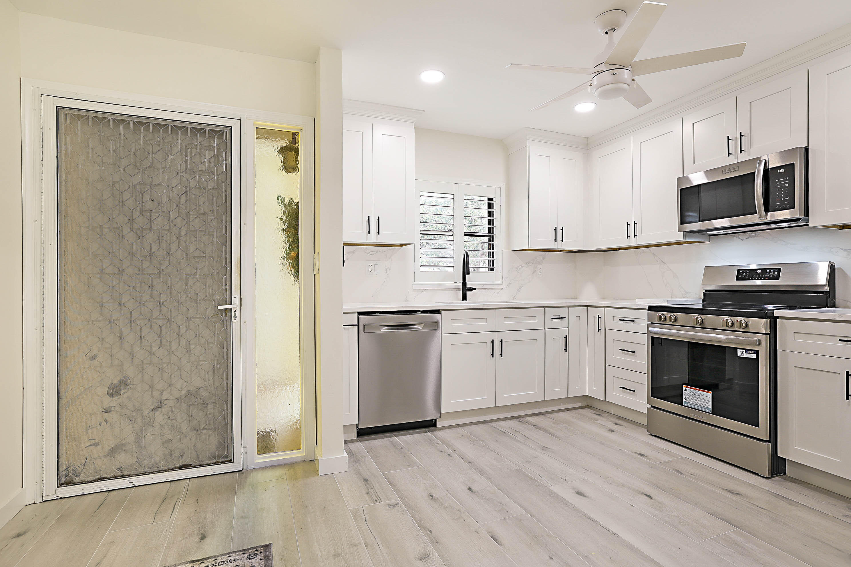 300 Intracoastal Place Apt 203-10