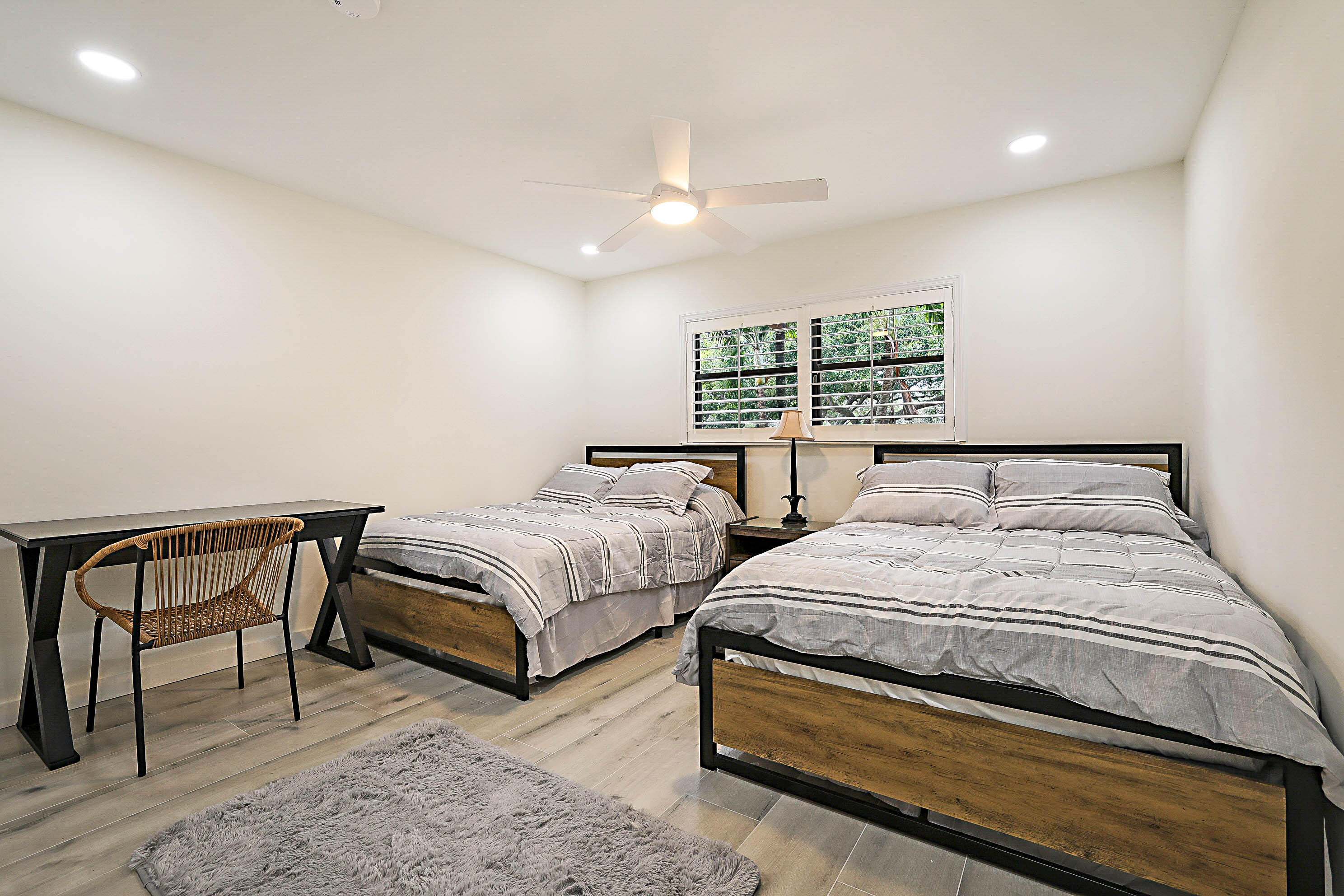 300 Intracoastal Place Apt 203-20