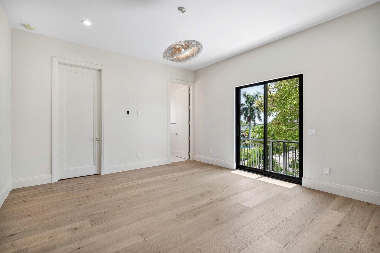 050-7935SouthFlaglerDrive-WestPalmBeach-