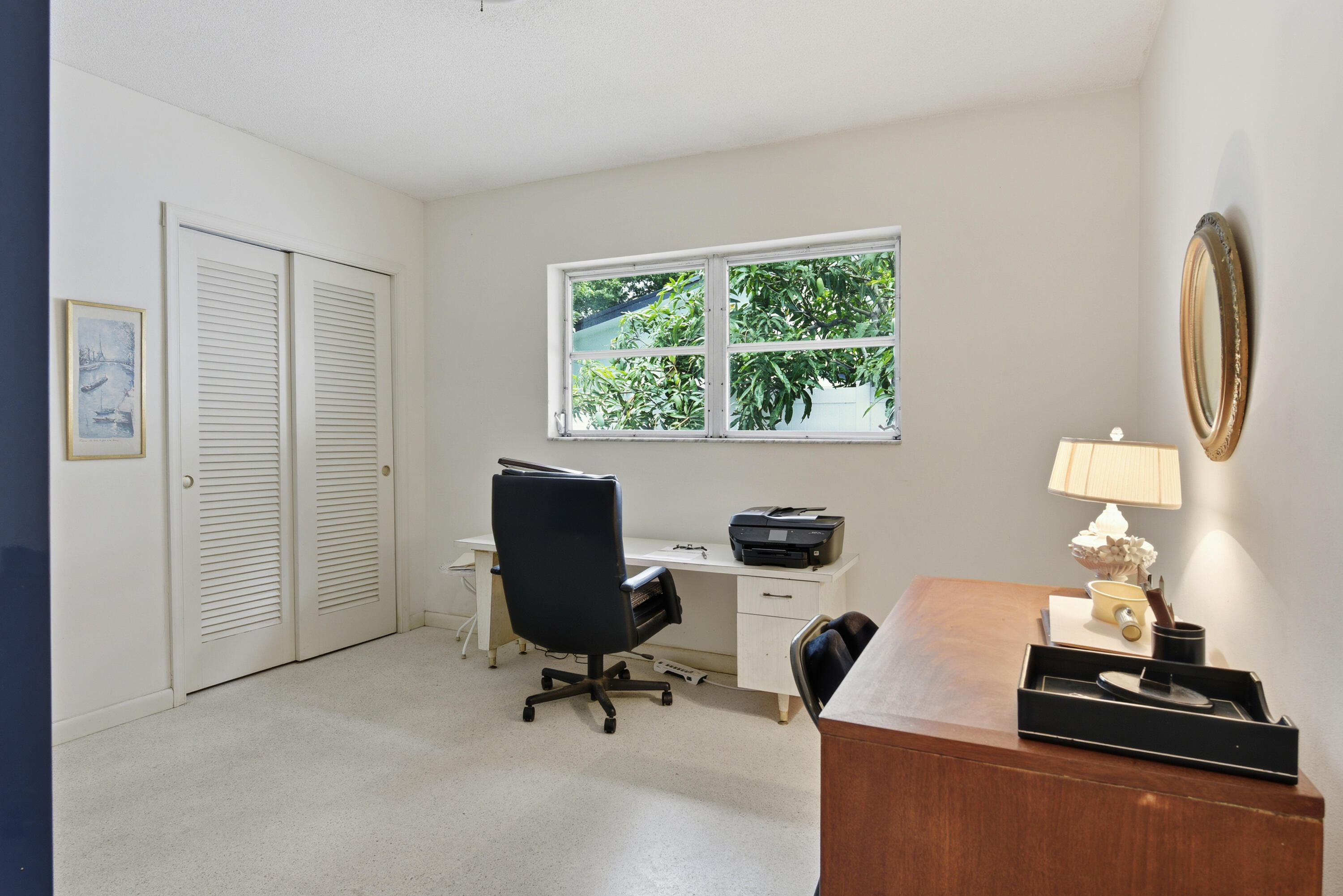 91 SW 11th Ave_Lois Ronan_52