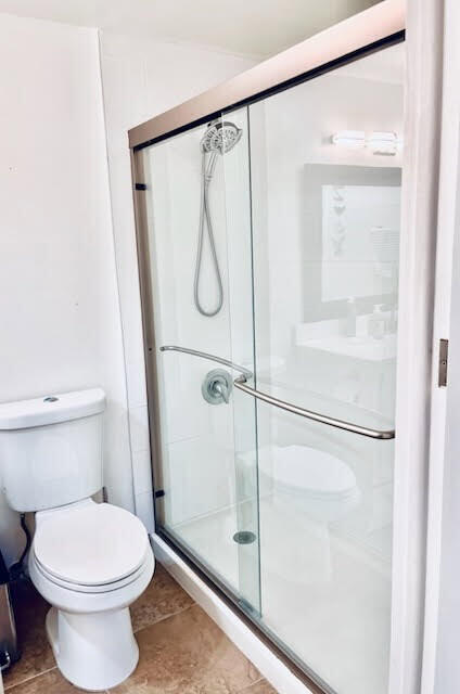 3850 215 master shower