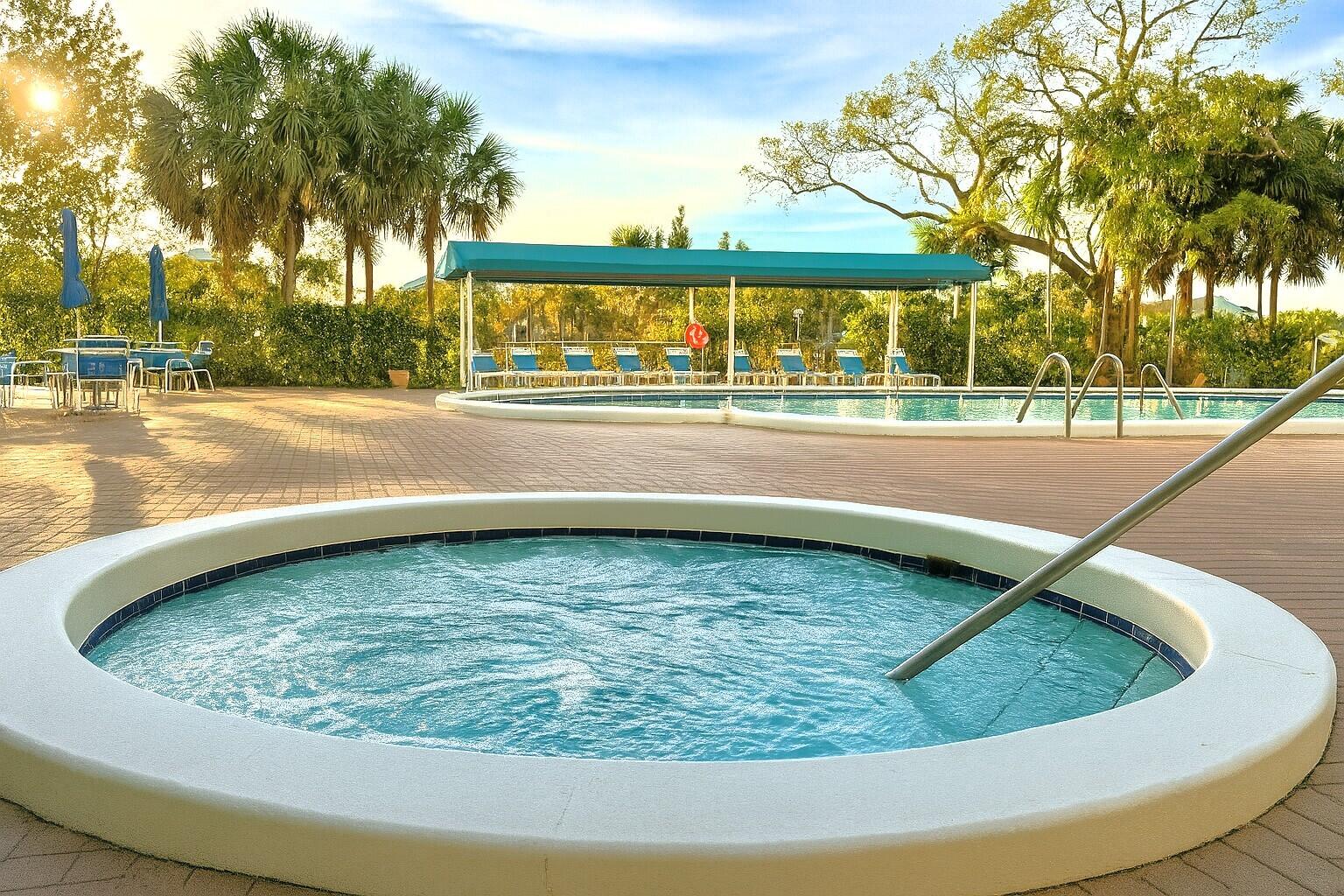 Pool/spa Pool/spa